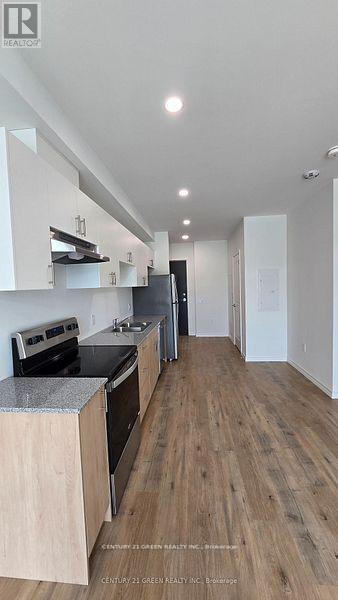 306b - 181 Elmira Road S, Guelph, Ontario  N1K 1R2 - Photo 4 - X12575802