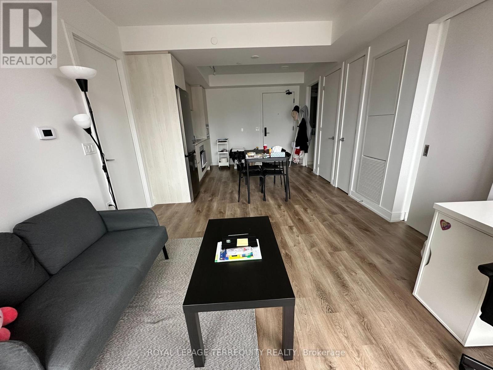 812 - 1 Jarvis Street, Hamilton, Ontario  L8R 3J2 - Photo 5 - X12575812