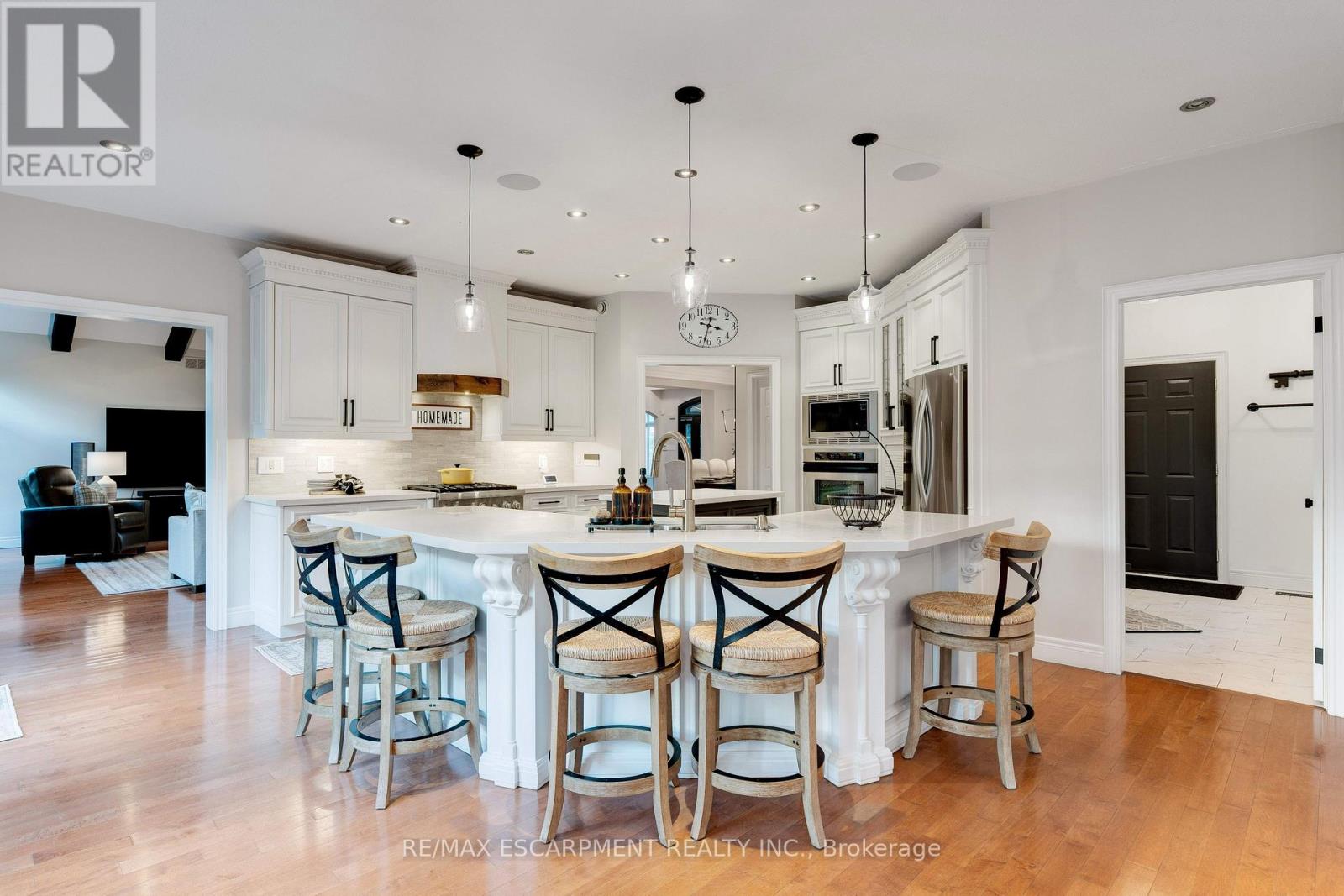 37 Appaloosa Trail, Hamilton, Ontario  L0R 1H3 - Photo 21 - X12575826