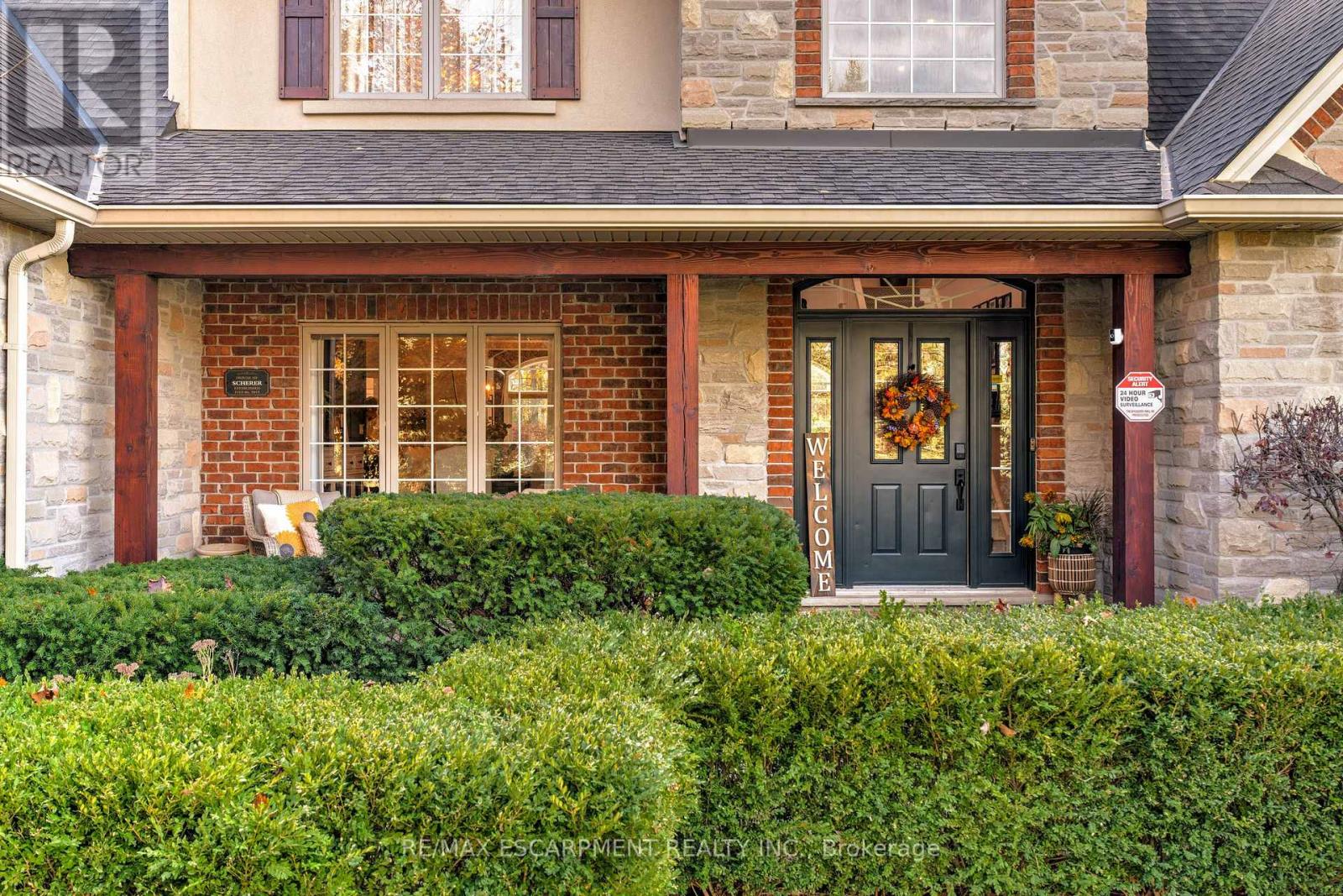 37 Appaloosa Trail, Hamilton, Ontario  L0R 1H3 - Photo 3 - X12575826