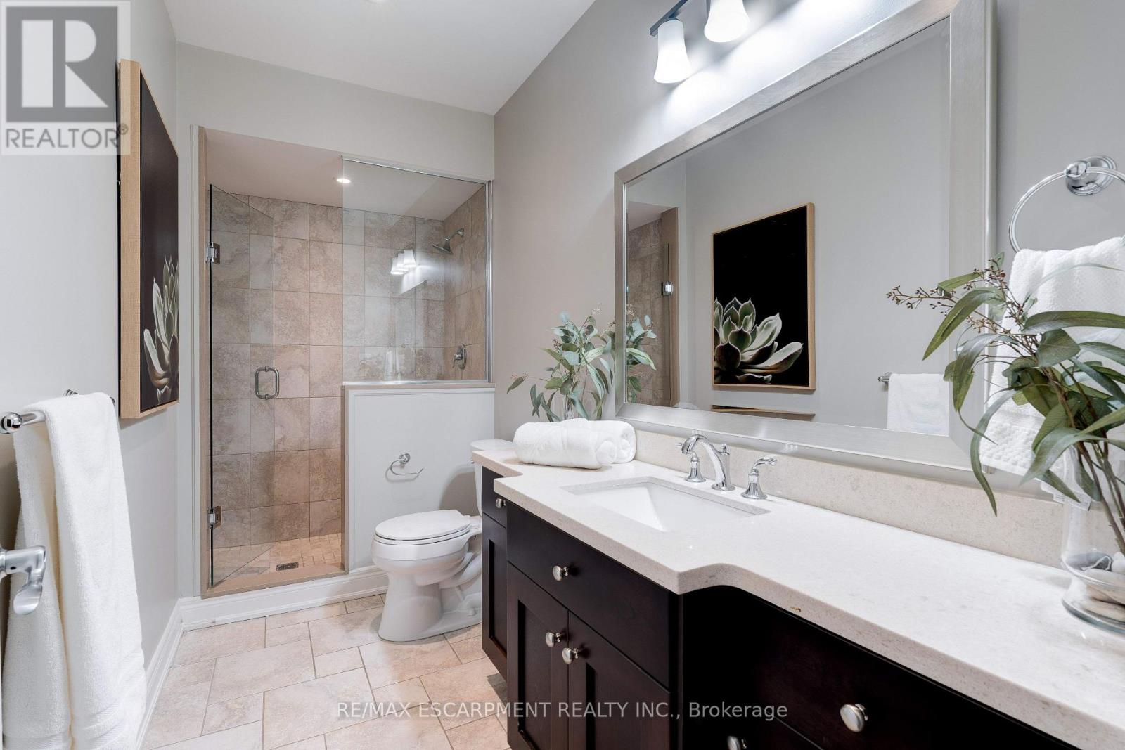 37 Appaloosa Trail, Hamilton, Ontario  L0R 1H3 - Photo 33 - X12575826