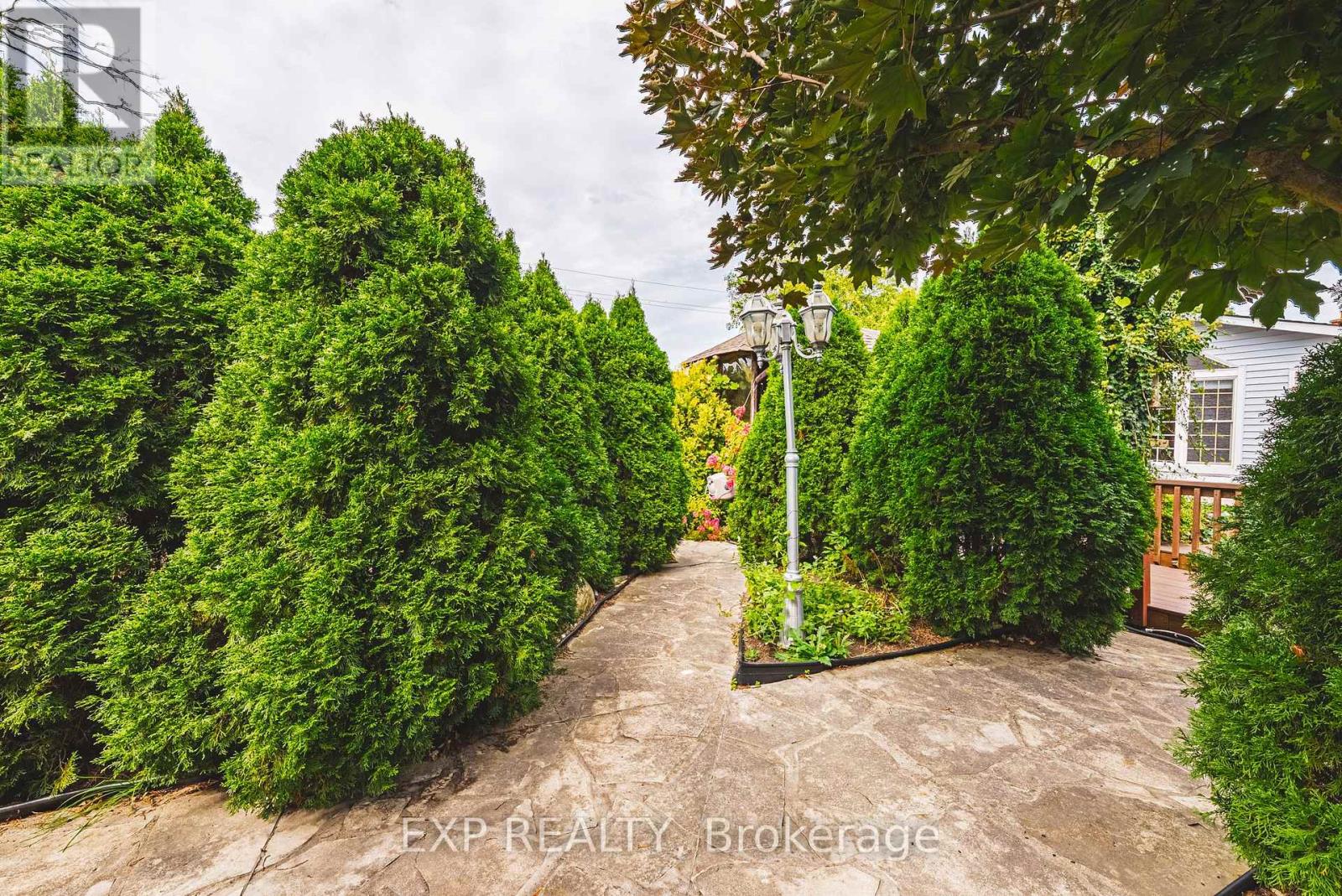 1164 Barton Street, Hamilton, Ontario  L8E 5H1 - Photo 41 - X12575912