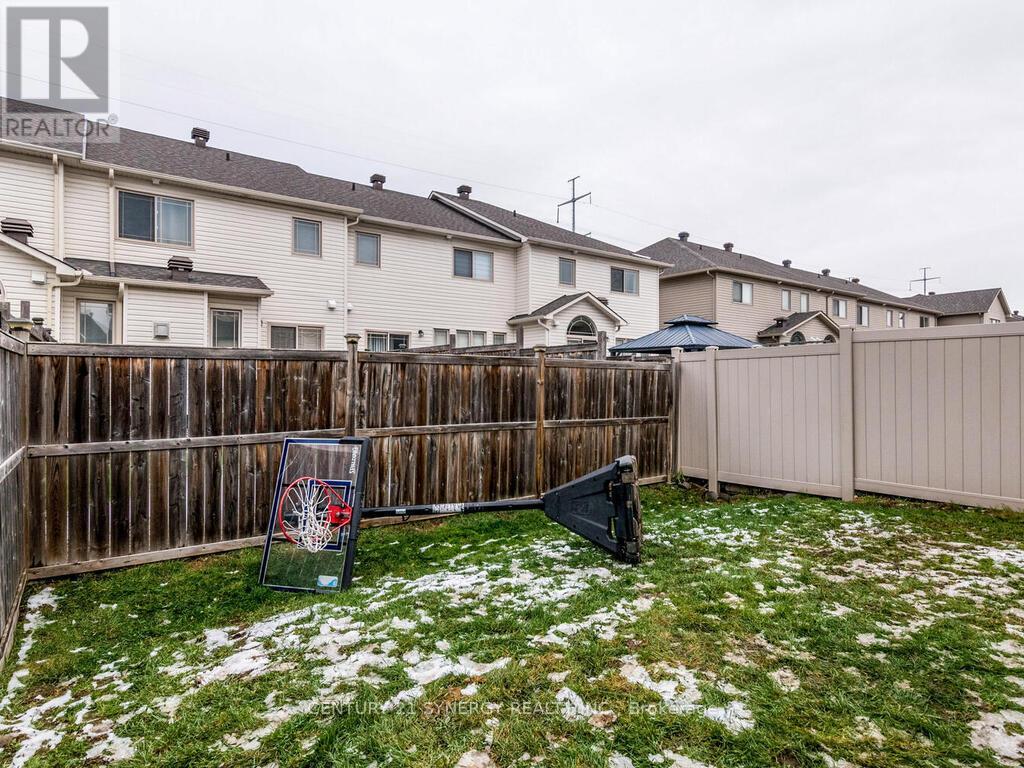634 Moorpark Avenue, Ottawa, Ontario  K2M 0H8 - Photo 34 - X12575954