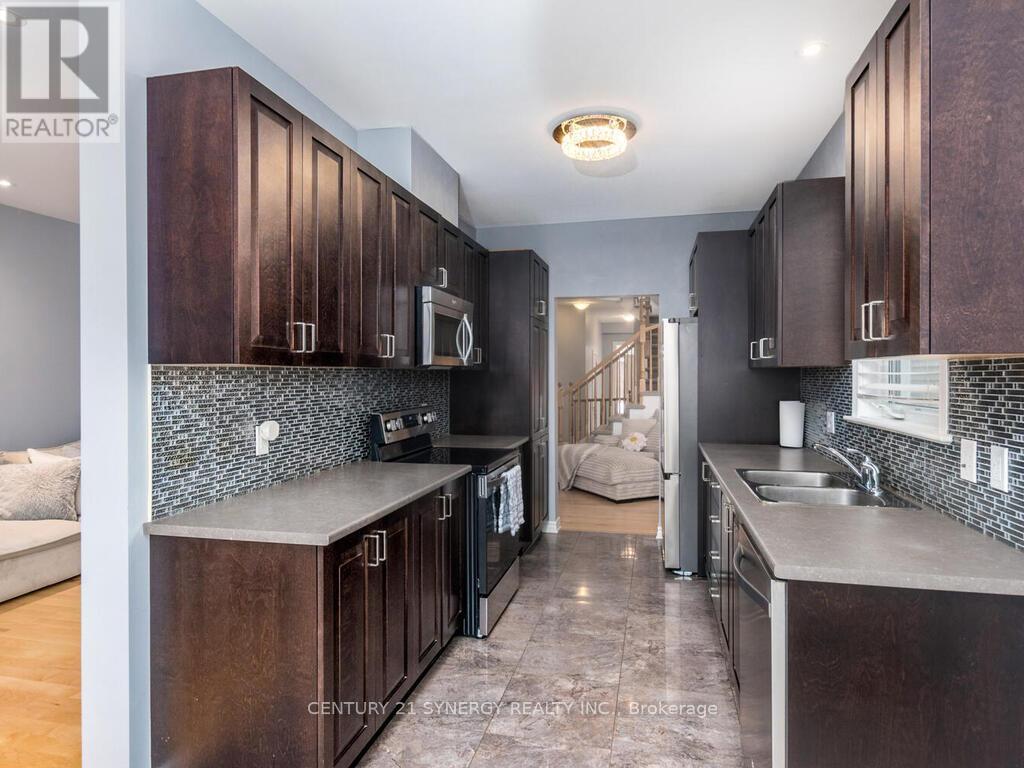 634 Moorpark Avenue, Ottawa, Ontario  K2M 0H8 - Photo 8 - X12575954