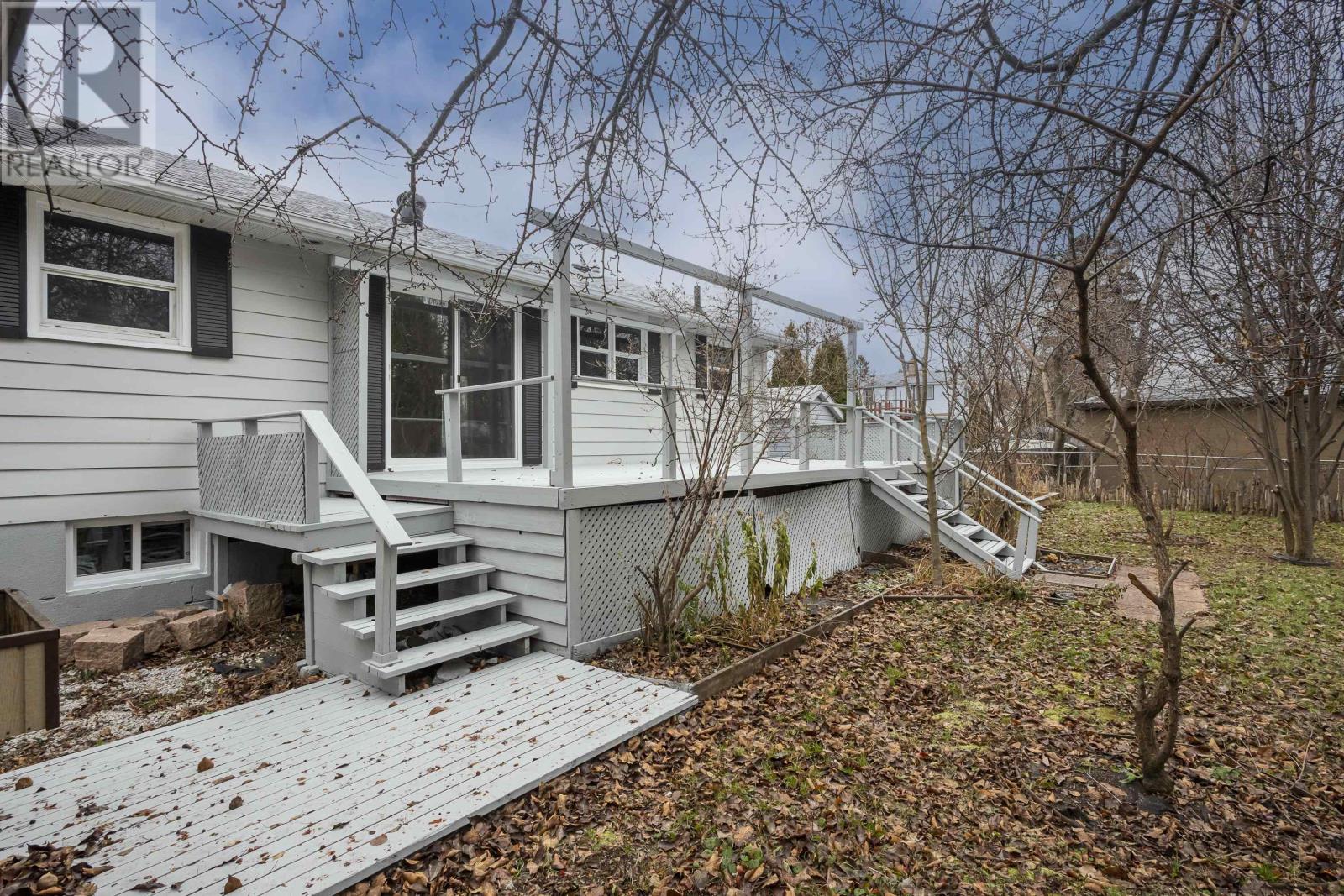 77 Gertrude Ave, Thunder Bay, Ontario  P7A 6V6 - Photo 8 - TB253530