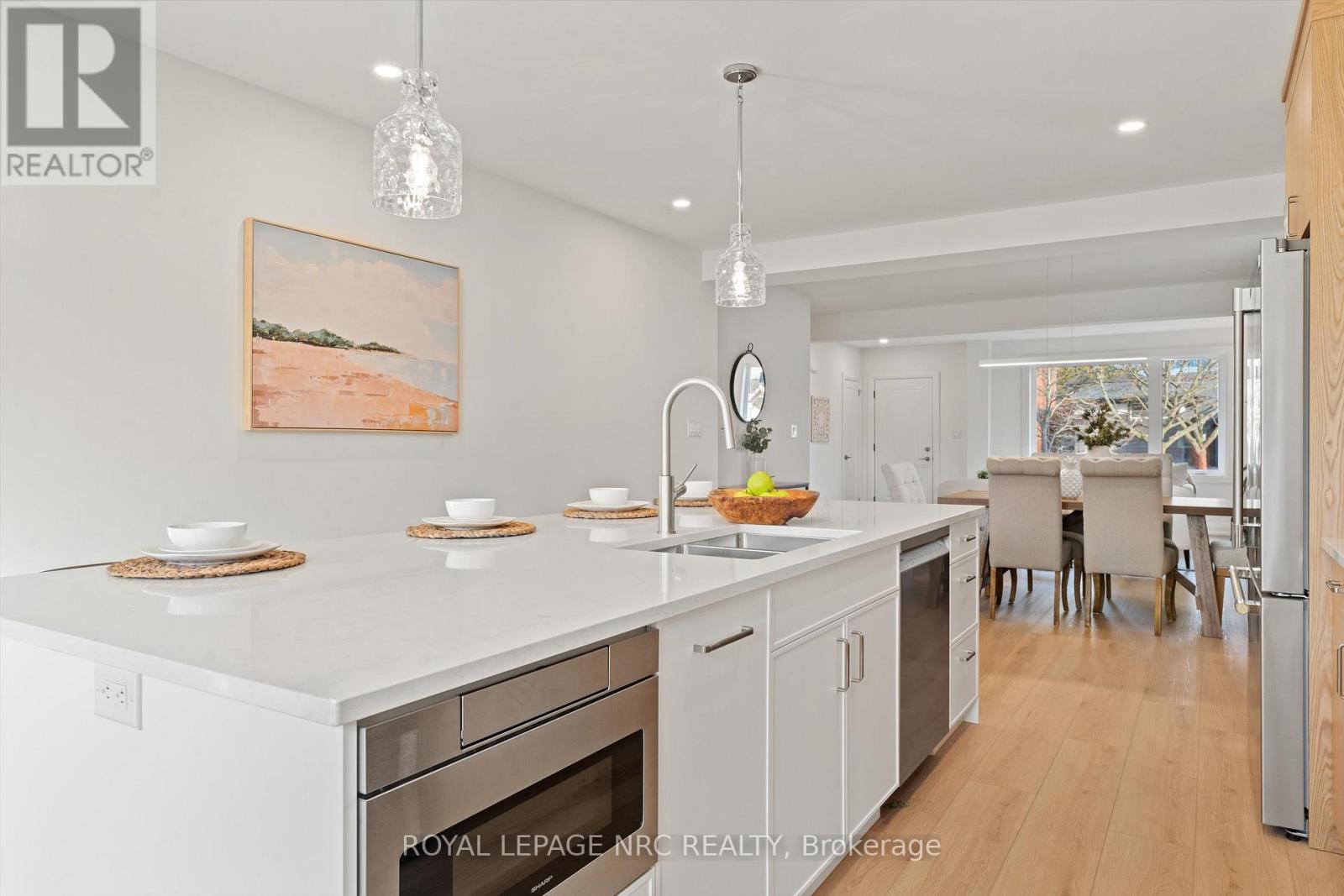 118 Glenwood Drive, St. Catharines, Ontario  L2R 4C7 - Photo 15 - X12576028