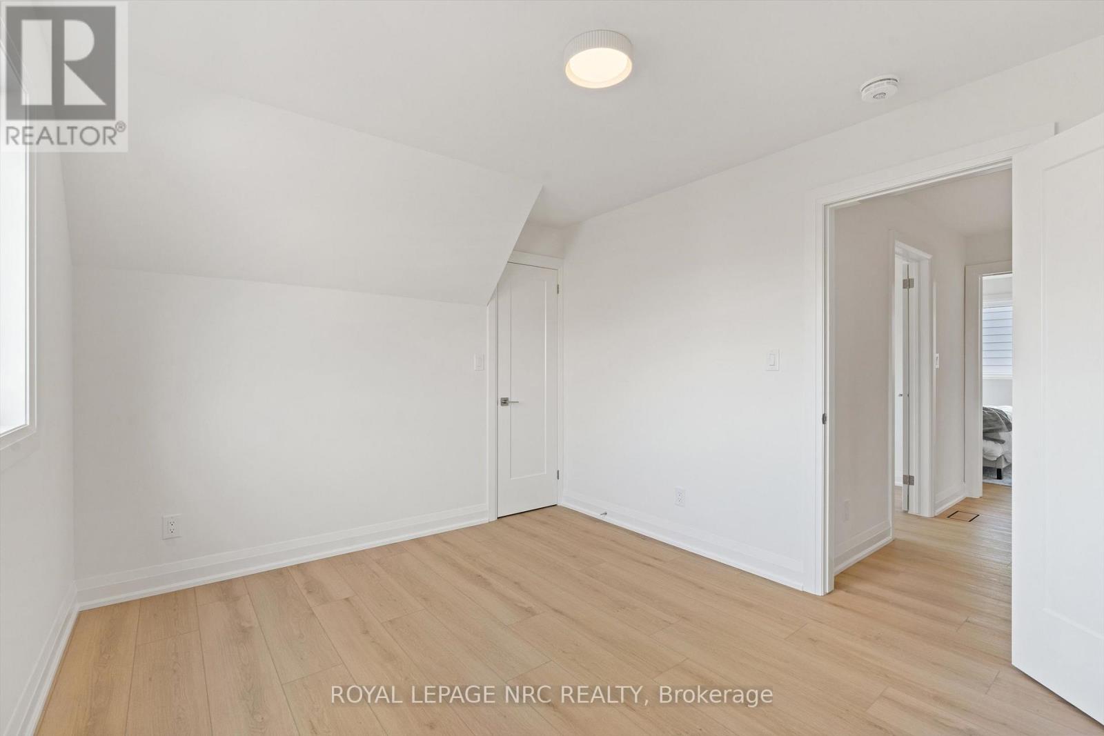 118 Glenwood Drive, St. Catharines, Ontario  L2R 4C7 - Photo 25 - X12576028