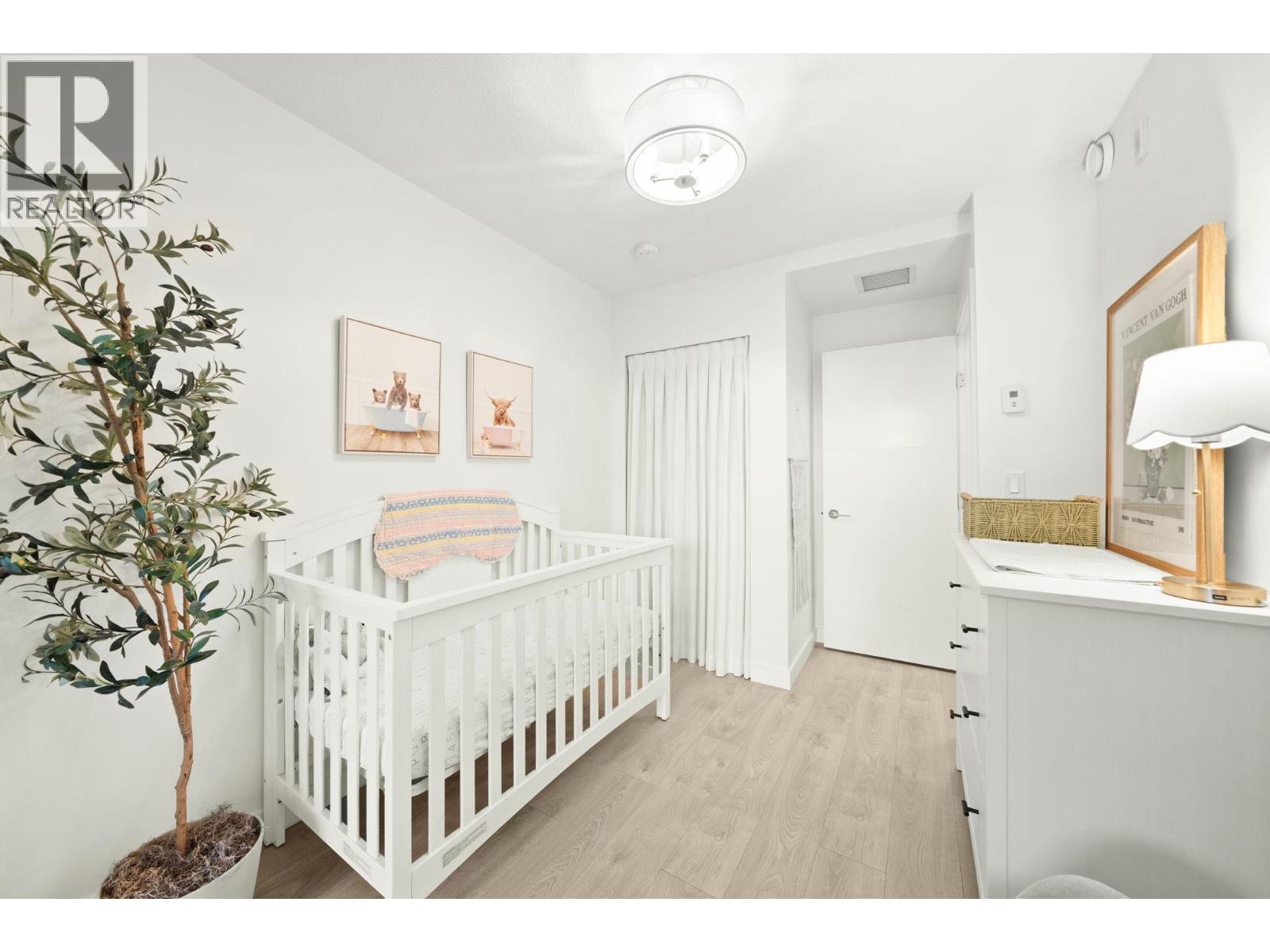 Th8 108 E 8th Street, North Vancouver, British Columbia  V7L 0H1 - Photo 22 - R3069978