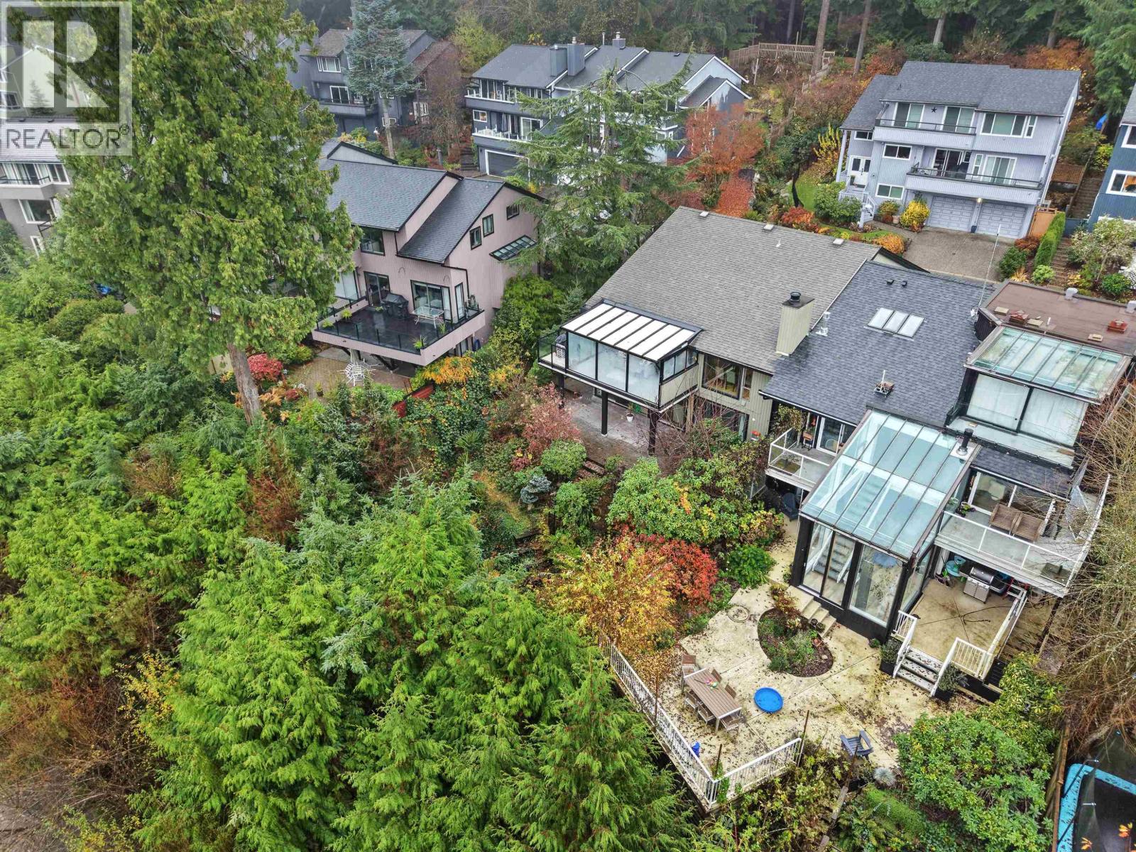 5625 Eagle Court, North Vancouver, British Columbia  V7R 4V5 - Photo 29 - R3069979