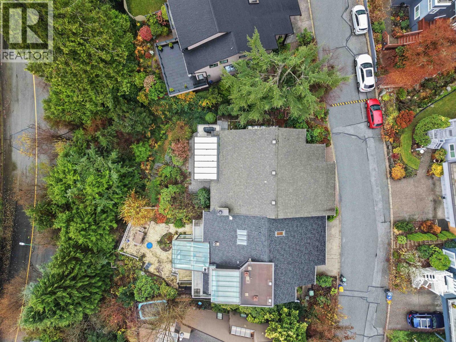 5625 Eagle Court, North Vancouver, British Columbia  V7R 4V5 - Photo 34 - R3069979