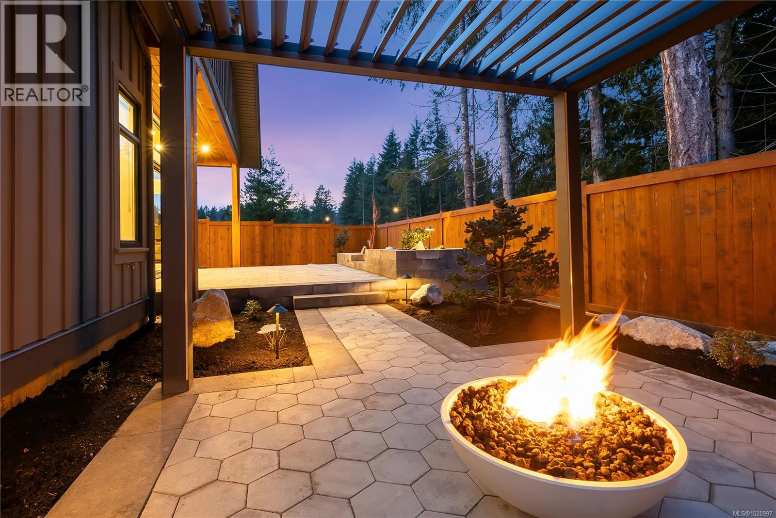 952 Flagstick Rd, Qualicum Beach, British Columbia  V9K 0B9 - Photo 12 - 1020997