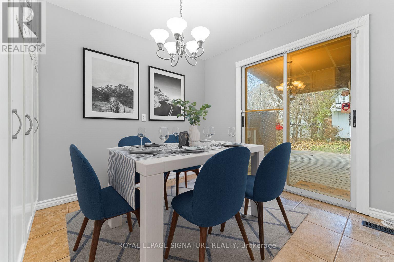 690 Elgin Street, Newmarket, Ontario  L3Y 3B4 - Photo 4 - N12571362