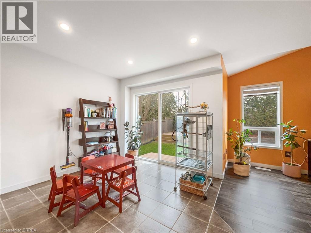 39 Barrett Avenue, Brantford, Ontario  N3S 0B5 - Photo 11 - 40790386