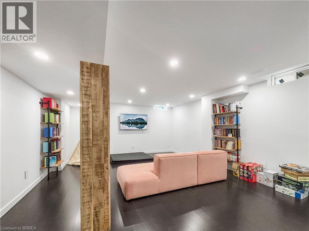 39 Barrett Avenue, Brantford, Ontario  N3S 0B5 - Photo 25 - 40790386