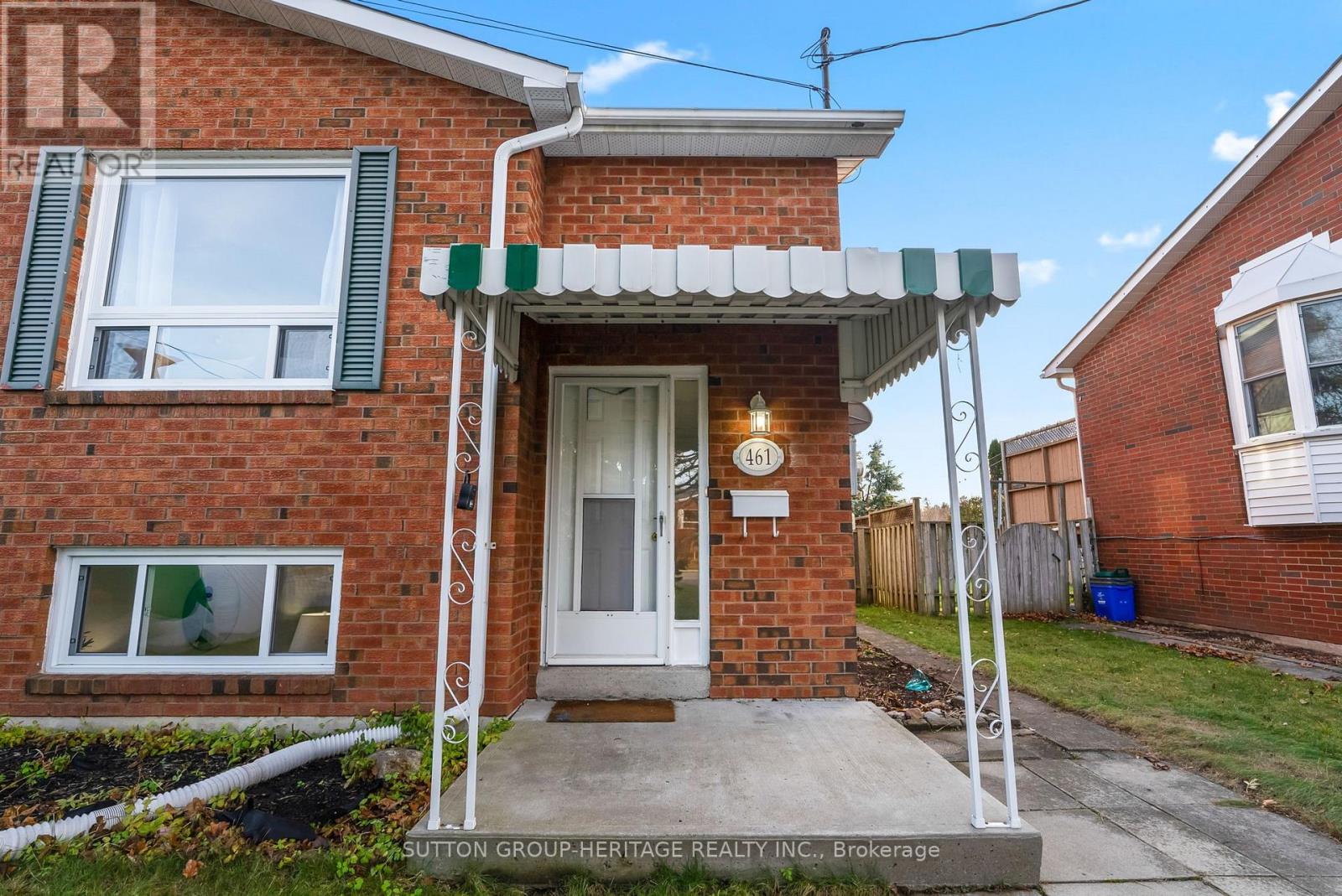 461 BURNHAM MANOR COURT, Cobourg, Ontario