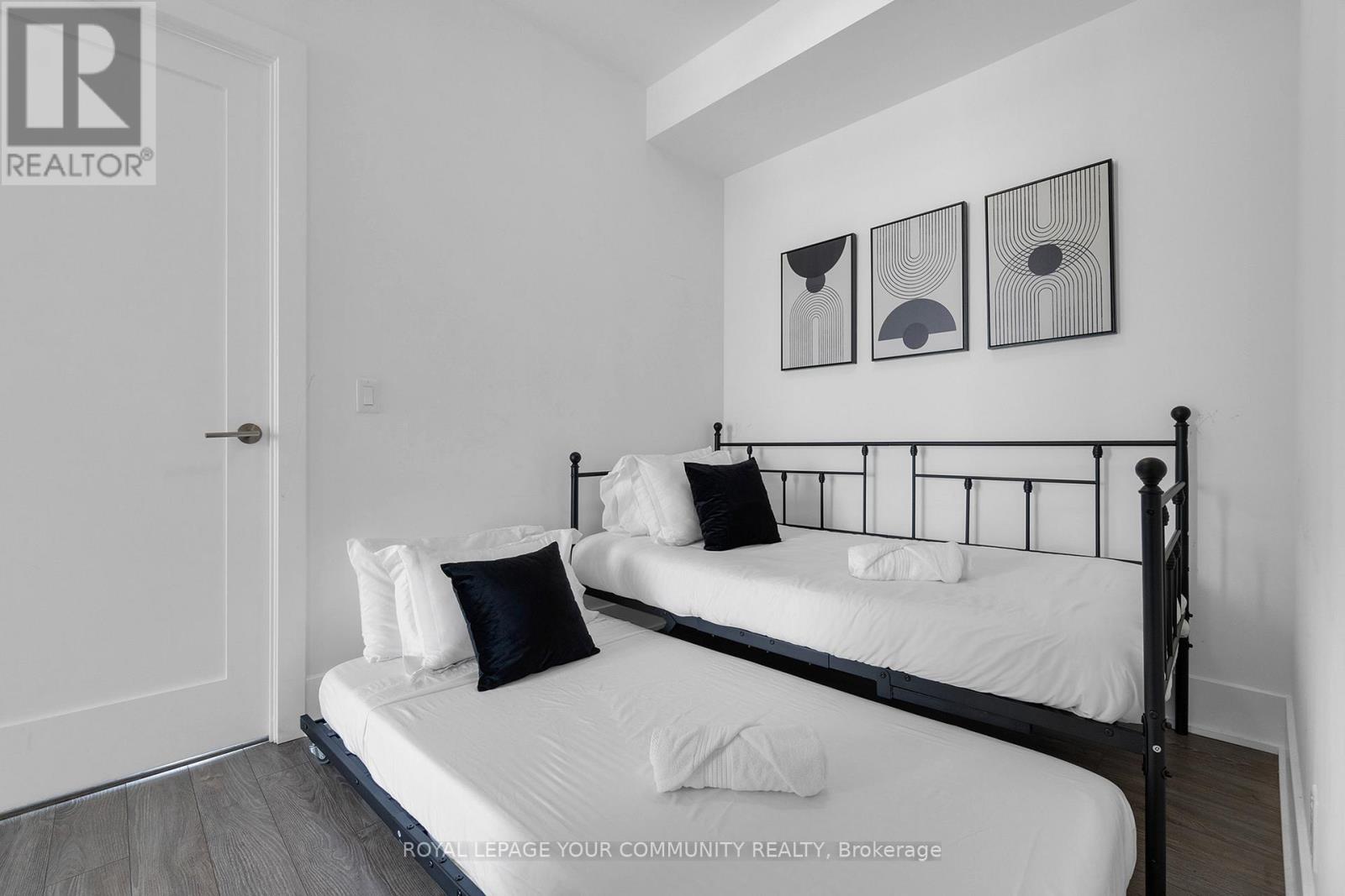 2912 - 300 Front Street, Toronto, Ontario  M5V 0E9 - Photo 28 - C12574904