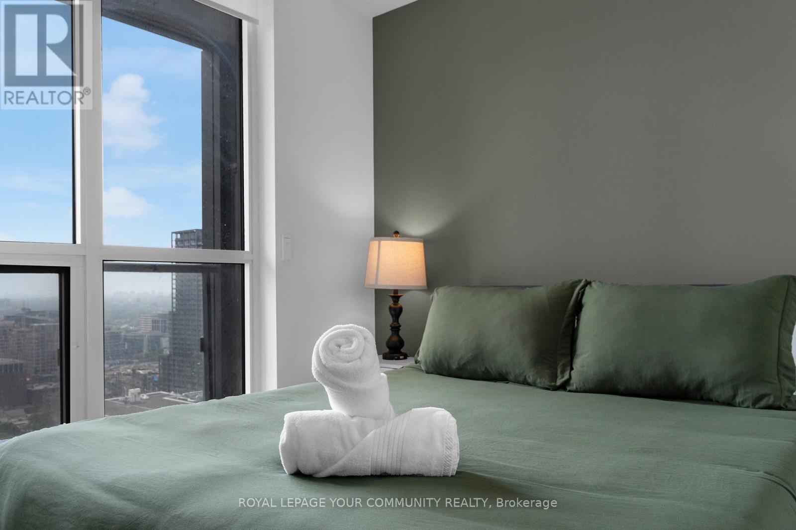 2912 - 300 Front Street, Toronto, Ontario  M5V 0E9 - Photo 15 - C12574904