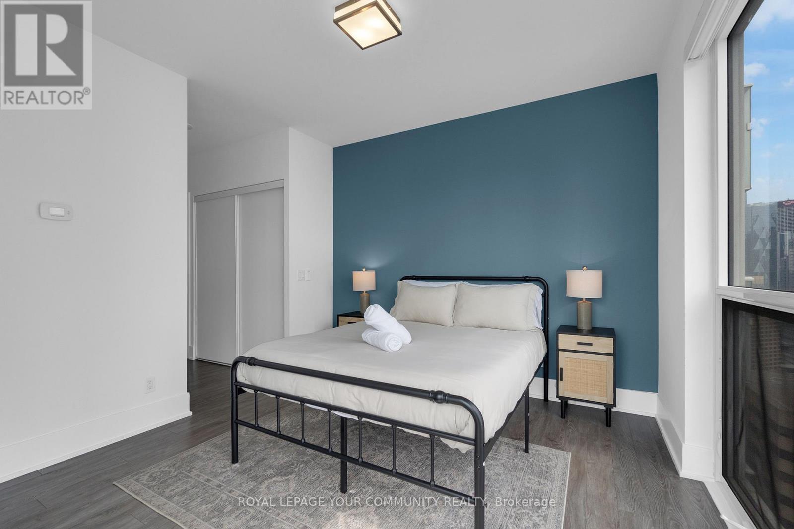 2912 - 300 Front Street, Toronto, Ontario  M5V 0E9 - Photo 7 - C12574904