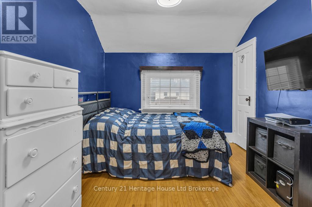 168 Wellington Street N, Woodstock (Woodstock - North), Ontario  N4S 6R6 - Photo 11 - X12575944