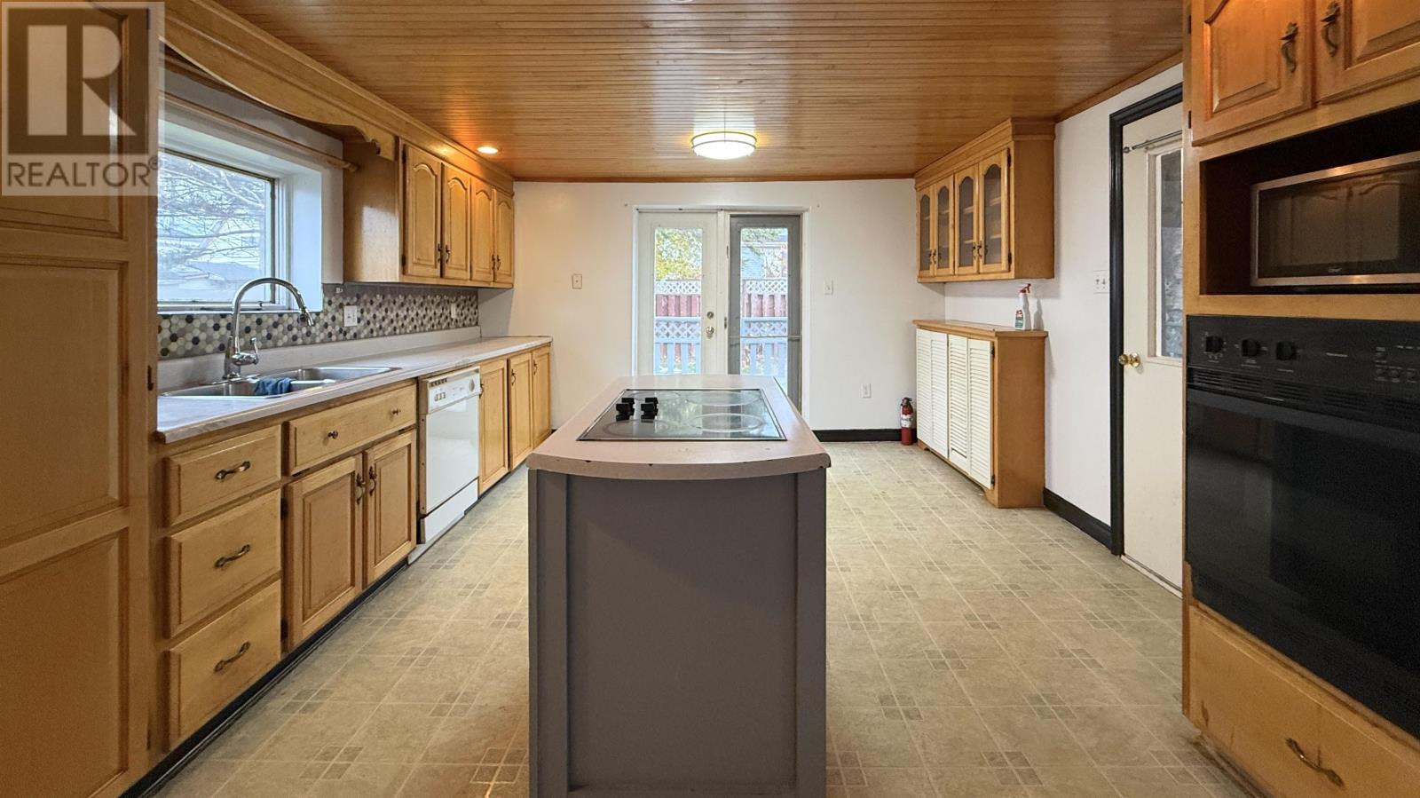 373 Market Street, Summerside, Prince Edward Island  C1N 1L1 - Photo 22 - 202528539