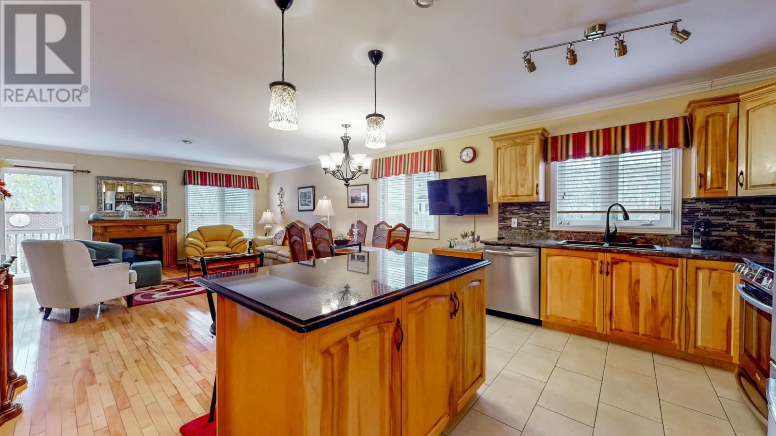 8 Tyrone Place, St. John's, Newfoundland & Labrador  A1A 6A1 - Photo 6 - 1292568