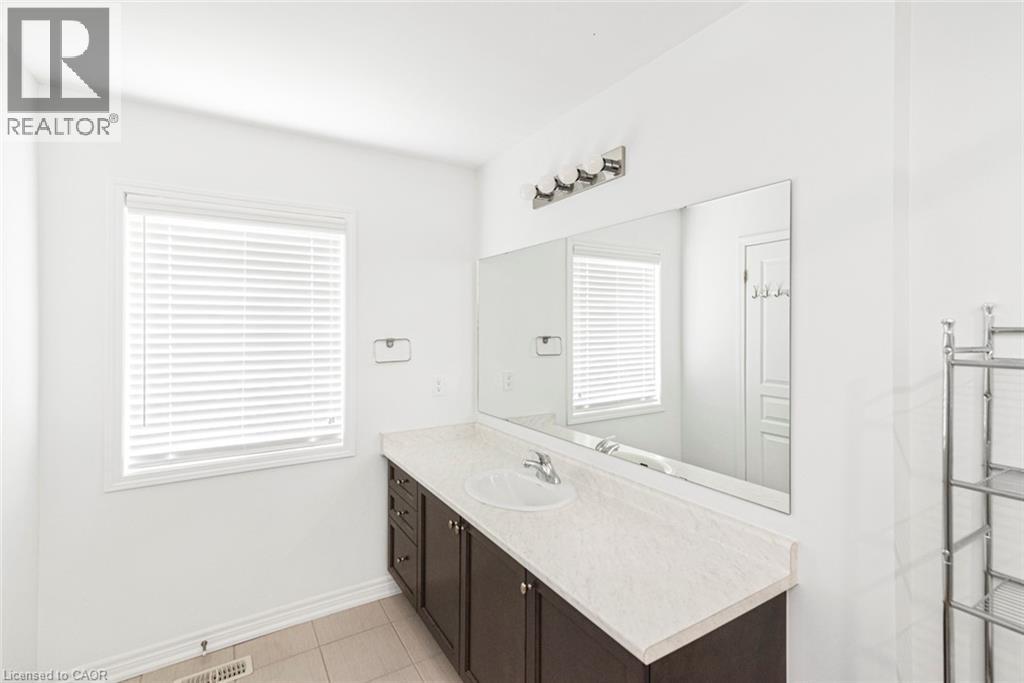 19 Bradbury Road, Stoney Creek, Ontario  L8J 0L1 - Photo 33 - 40782357