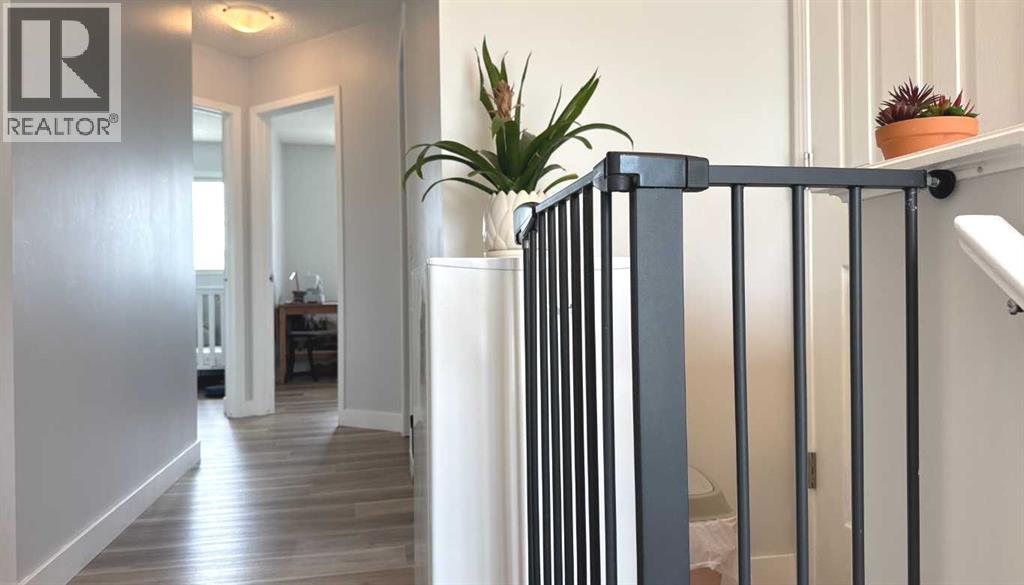 8, 304 Ross Avenue, Cochrane, Alberta  T4C 2J5 - Photo 38 - A2245960