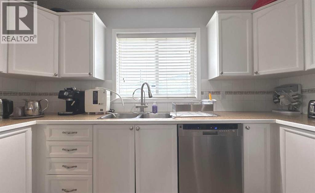 8, 304 Ross Avenue, Cochrane, Alberta  T4C 2J5 - Photo 43 - A2245960