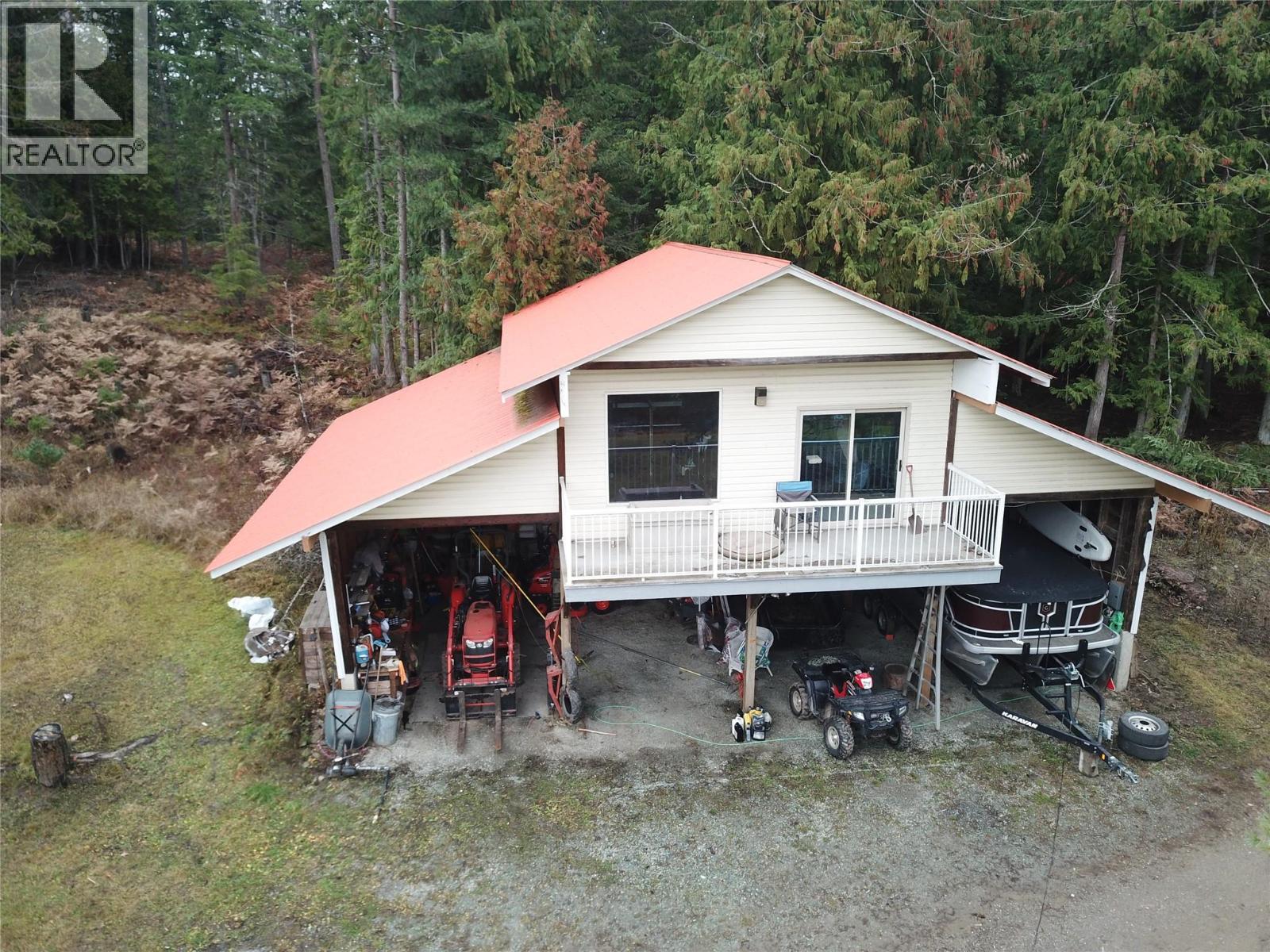 2550 Cody Road, Magna Bay, British Columbia  V0E 1M7 - Photo 5 - 10369775