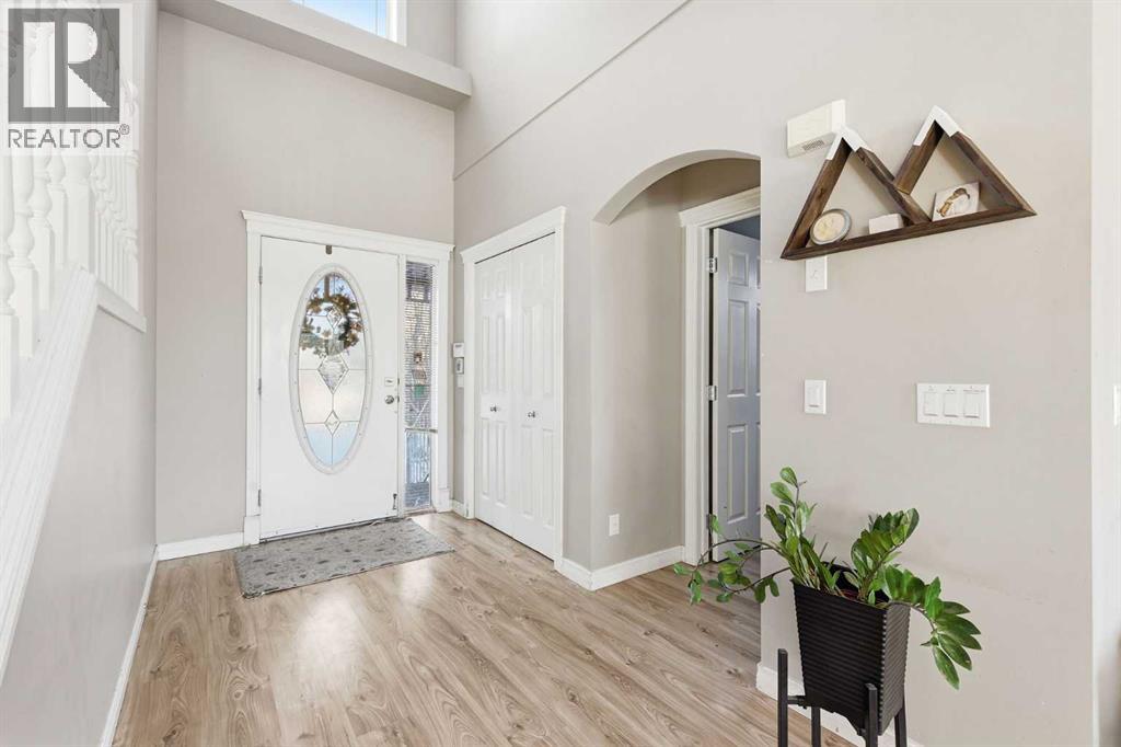 74 West Springs Road Sw, Calgary, Alberta  T3H 4P6 - Photo 7 - A2271884