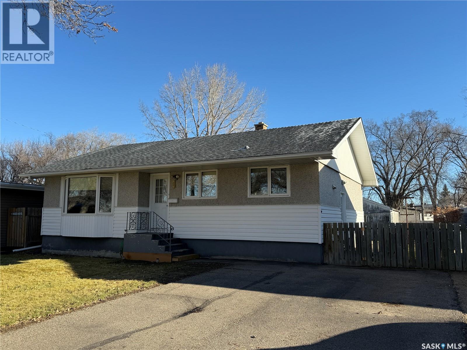 127 Ash Drive, Weyburn, Saskatchewan  S4H 0S3 - Photo 1 - SK024635