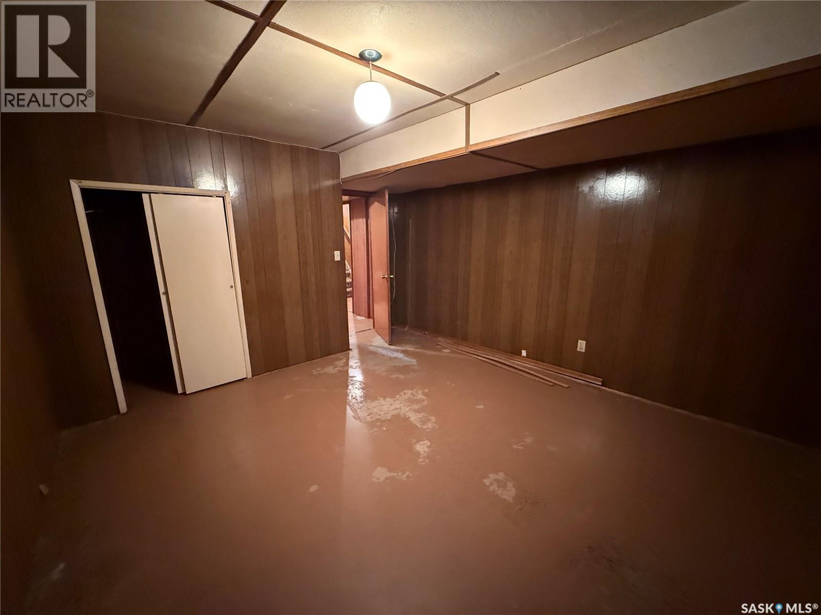 127 Ash Drive, Weyburn, Saskatchewan  S4H 0S3 - Photo 21 - SK024635