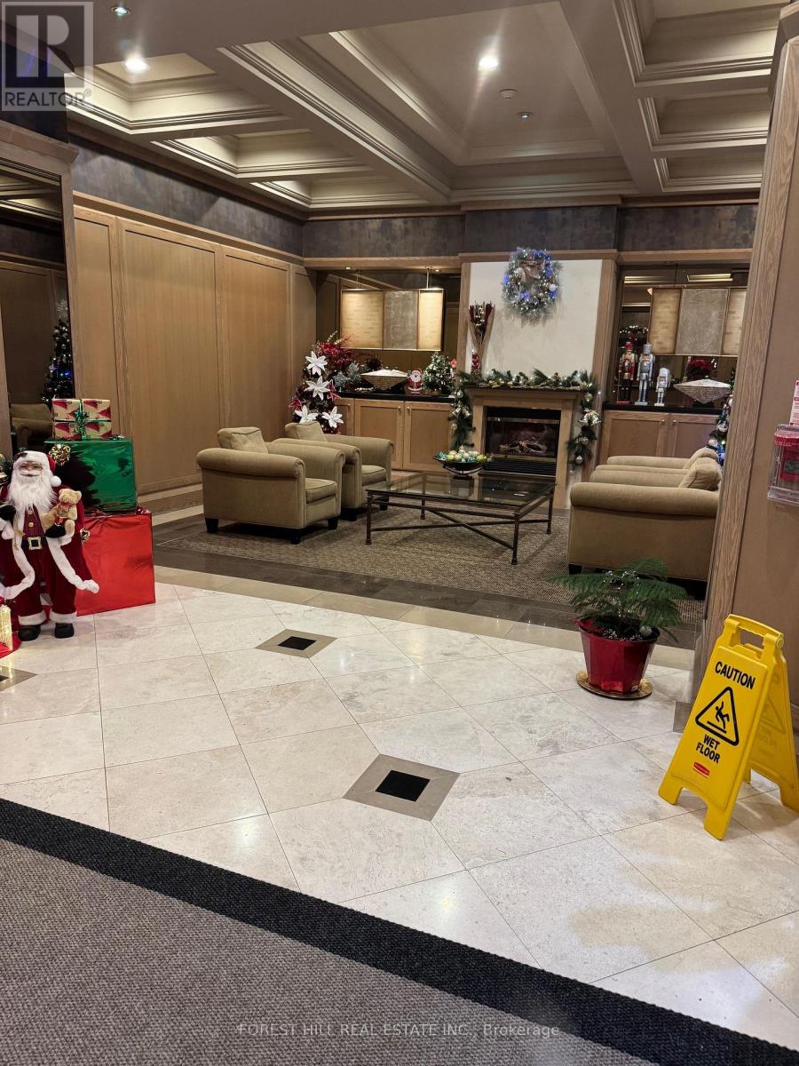 203 - 909 Bay Street, Toronto, Ontario  M5S 3G2 - Photo 3 - C12575948