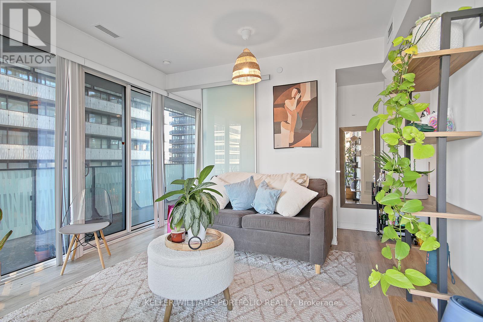 1409 - 42 Charles Street E, Toronto, Ontario  M4Y 0B7 - Photo 10 - C12575956