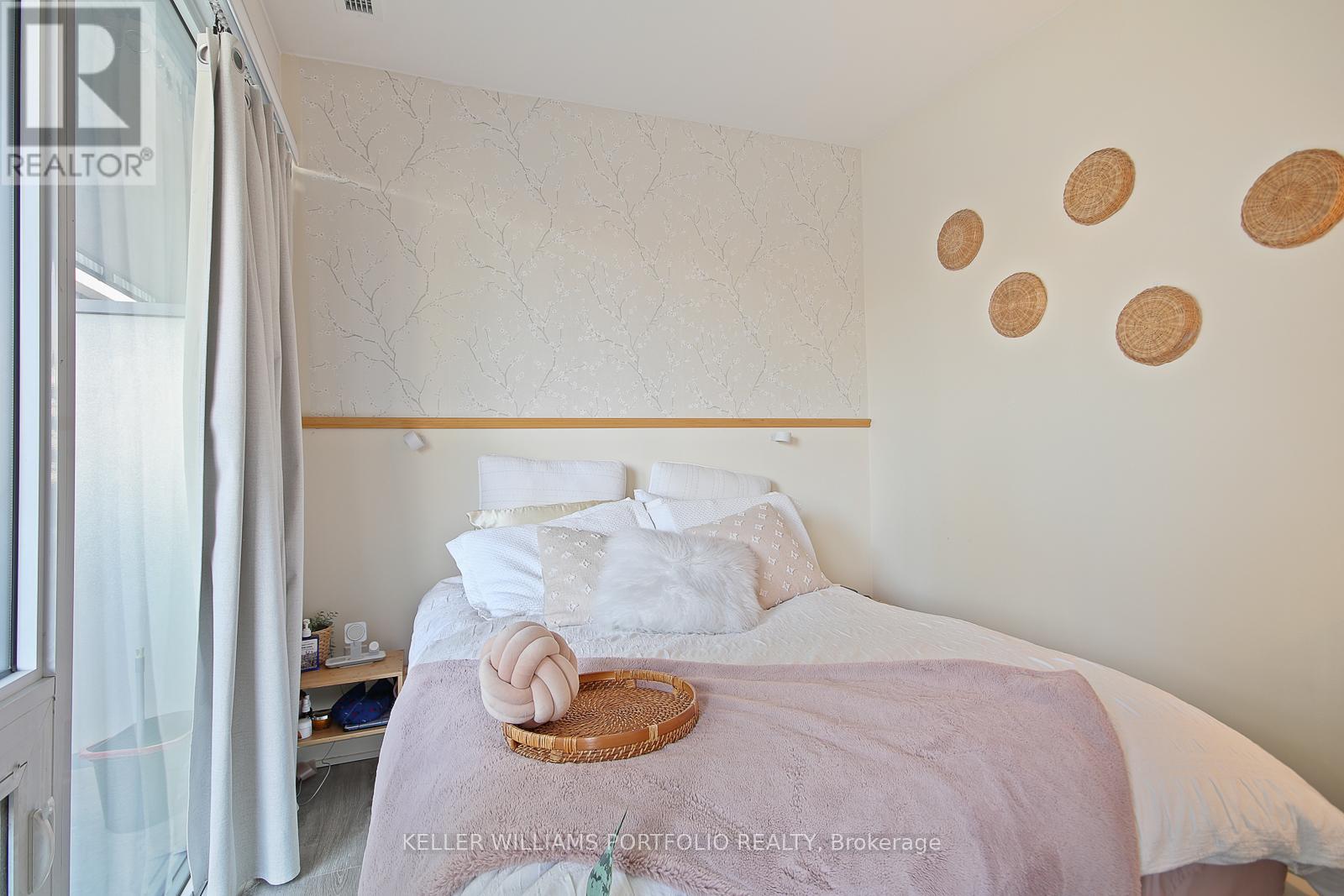 1409 - 42 Charles Street E, Toronto, Ontario  M4Y 0B7 - Photo 14 - C12575956