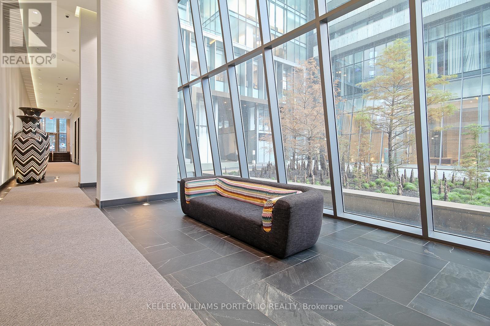 1409 - 42 Charles Street E, Toronto, Ontario  M4Y 0B7 - Photo 29 - C12575956