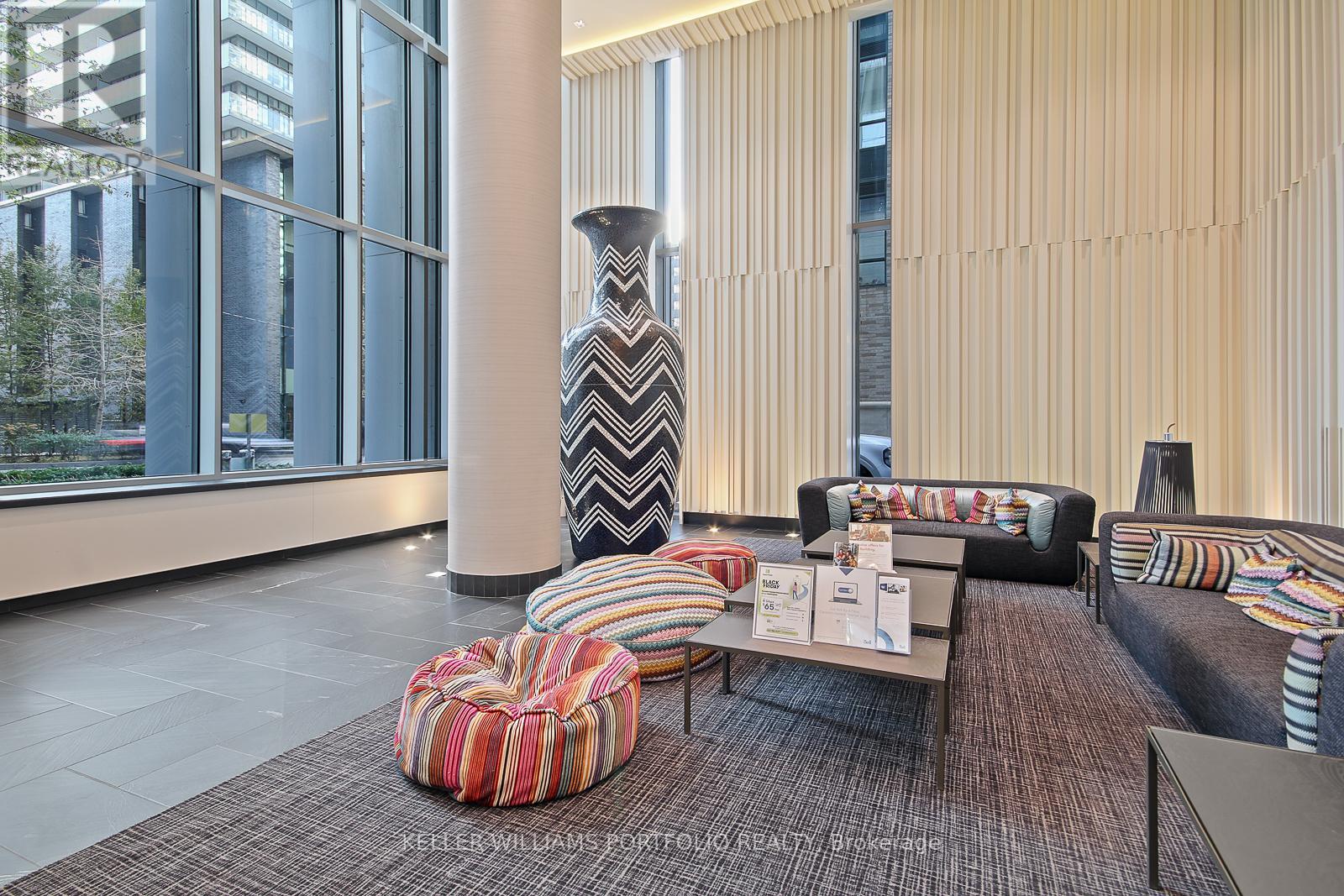 1409 - 42 Charles Street E, Toronto, Ontario  M4Y 0B7 - Photo 31 - C12575956