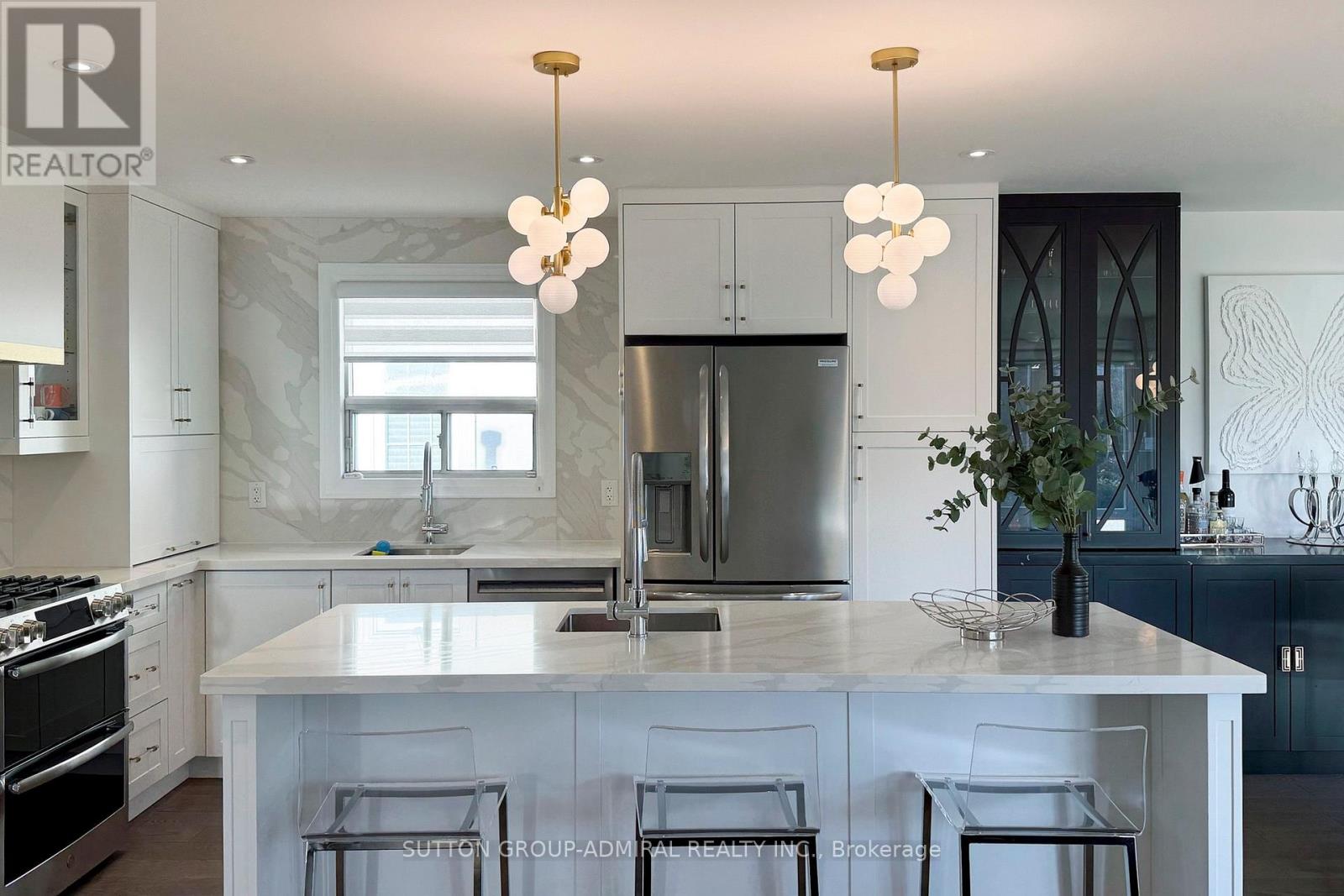 66 Brucewood Crescent, Toronto, Ontario  M6A 2G8 - Photo 13 - C12575966