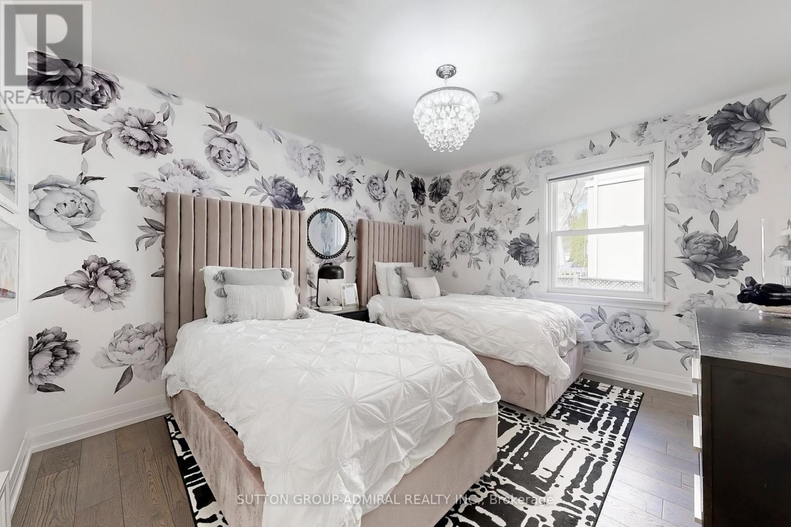 66 Brucewood Crescent, Toronto, Ontario  M6A 2G8 - Photo 21 - C12575966