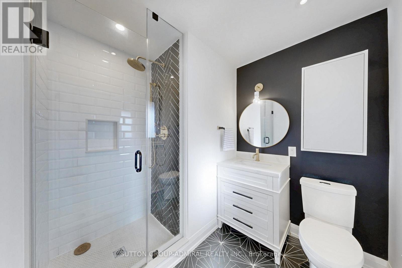 66 Brucewood Crescent, Toronto, Ontario  M6A 2G8 - Photo 25 - C12575966