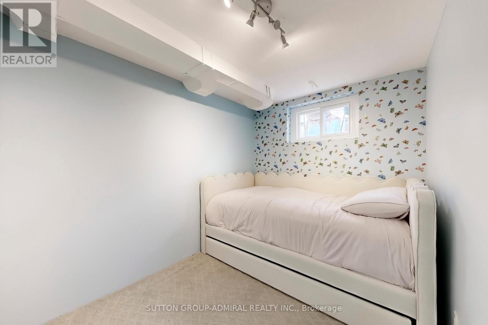 66 Brucewood Crescent, Toronto, Ontario  M6A 2G8 - Photo 34 - C12575966