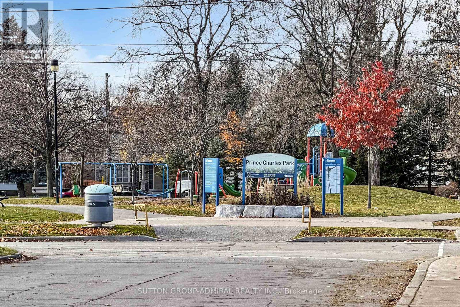 66 Brucewood Crescent, Toronto, Ontario  M6A 2G8 - Photo 46 - C12575966