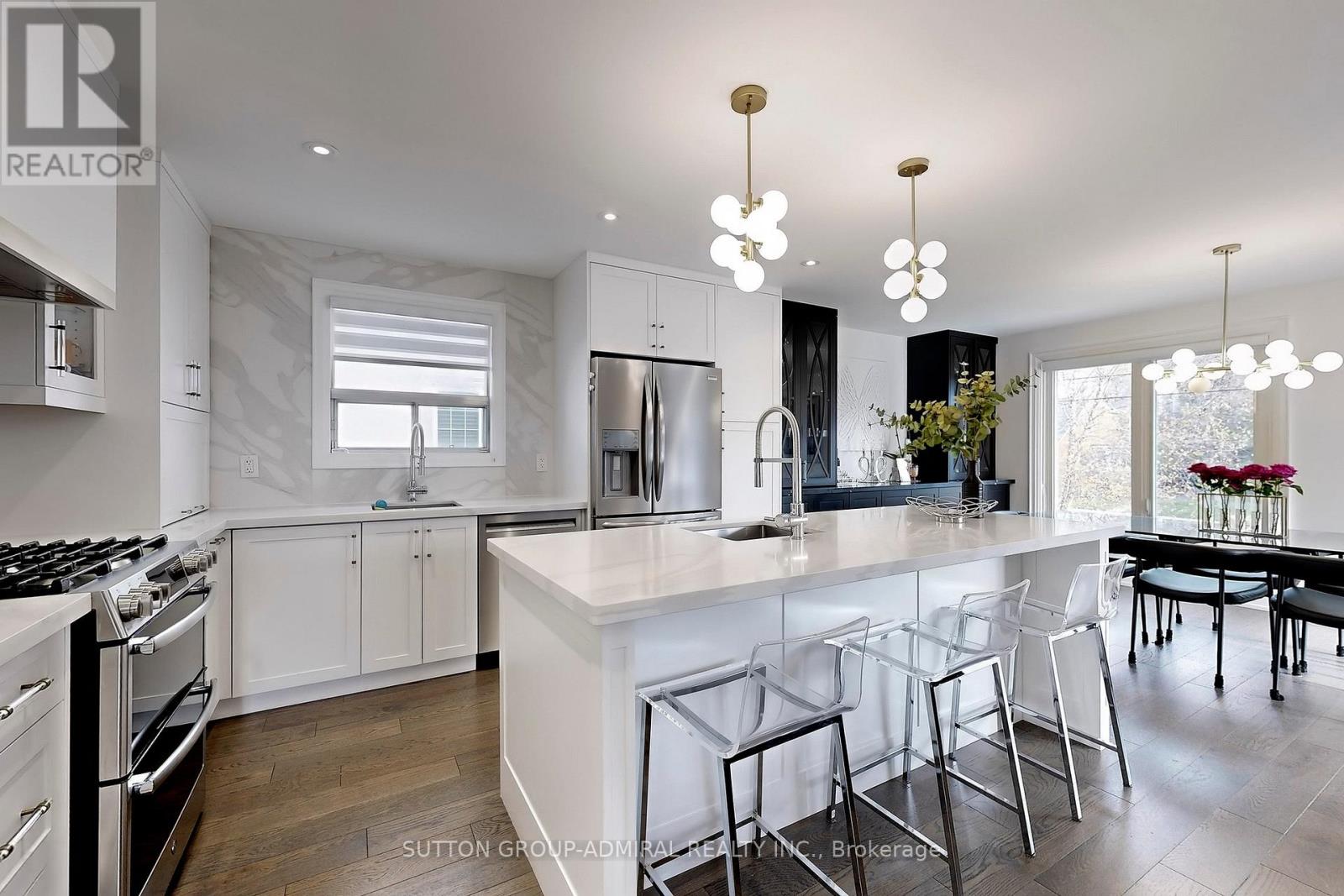 66 Brucewood Crescent, Toronto, Ontario  M6A 2G8 - Photo 9 - C12575966