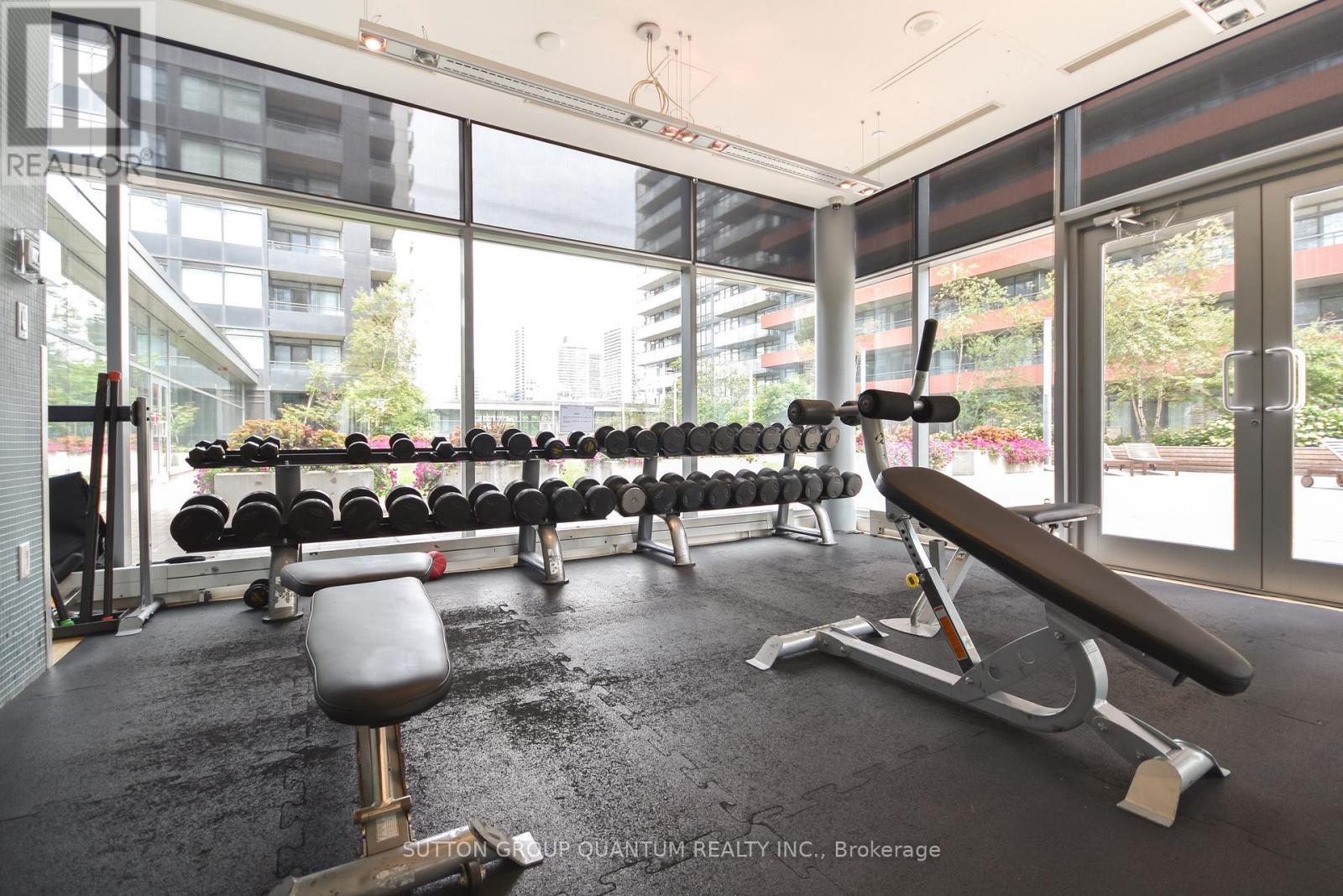 2611 - 25 Telegram Mews, Toronto, Ontario  M5V 3Z1 - Photo 11 - C12575996