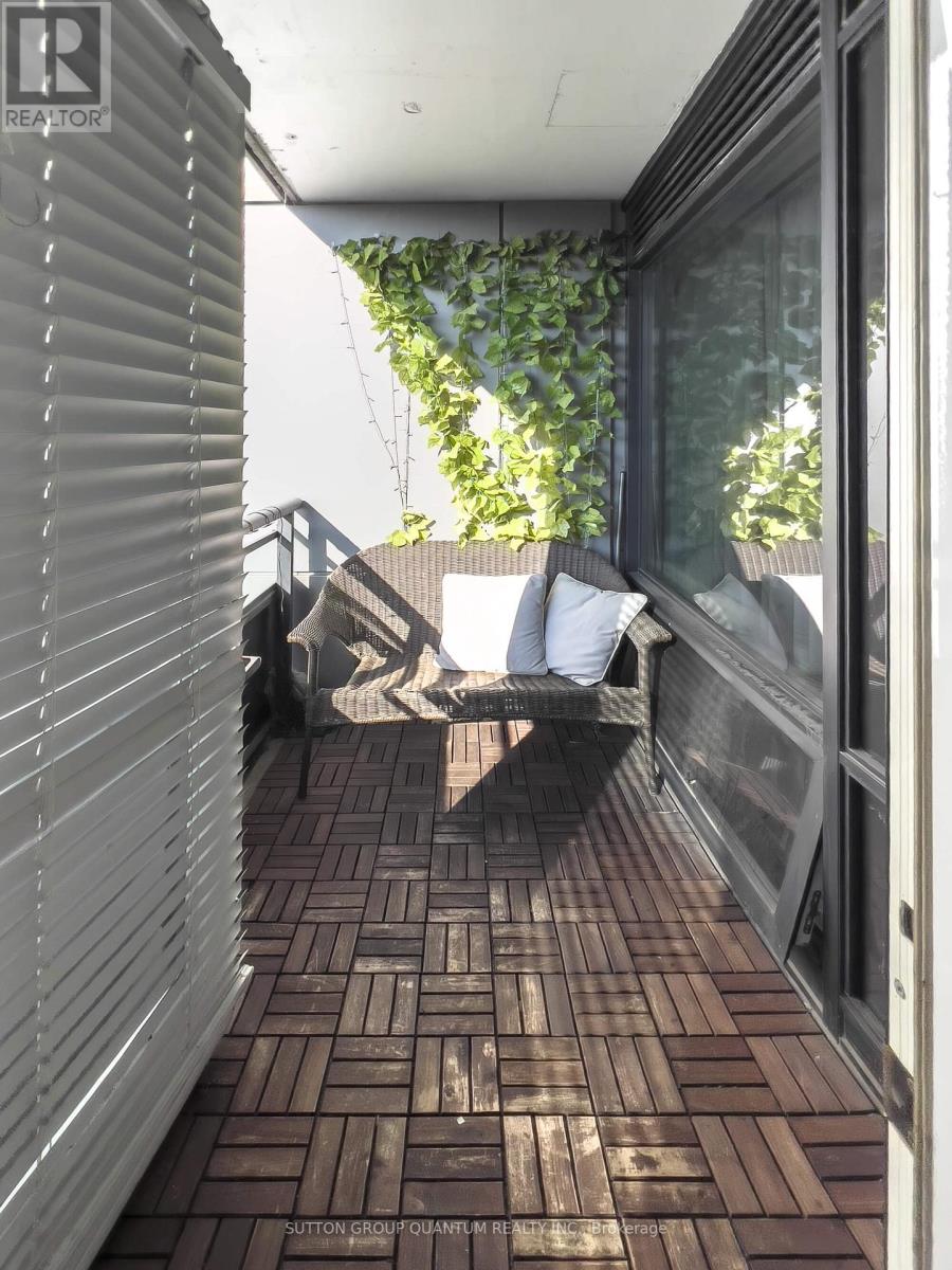 2611 - 25 Telegram Mews, Toronto, Ontario  M5V 3Z1 - Photo 7 - C12575996