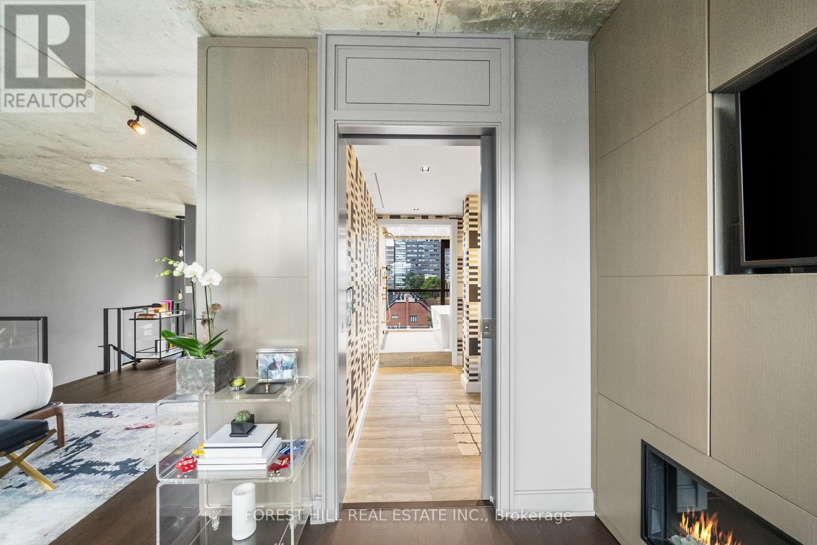 519 - 62 Niagara Street, Toronto, Ontario  M5V 1C5 - Photo 35 - C12576014