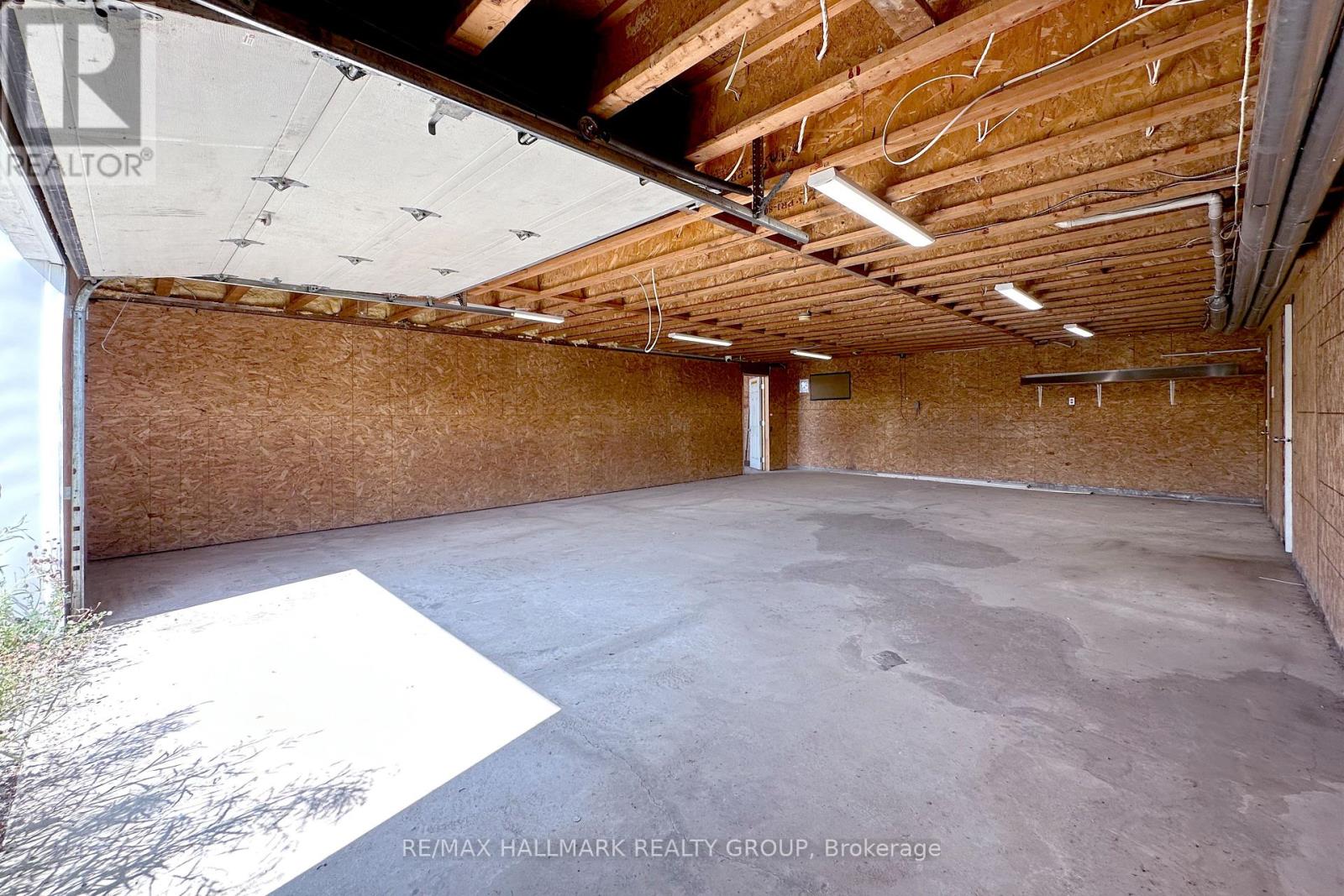 21899 Old Highway 2 Highway, South Glengarry, Ontario  K0C 1E0 - Photo 37 - X12440878