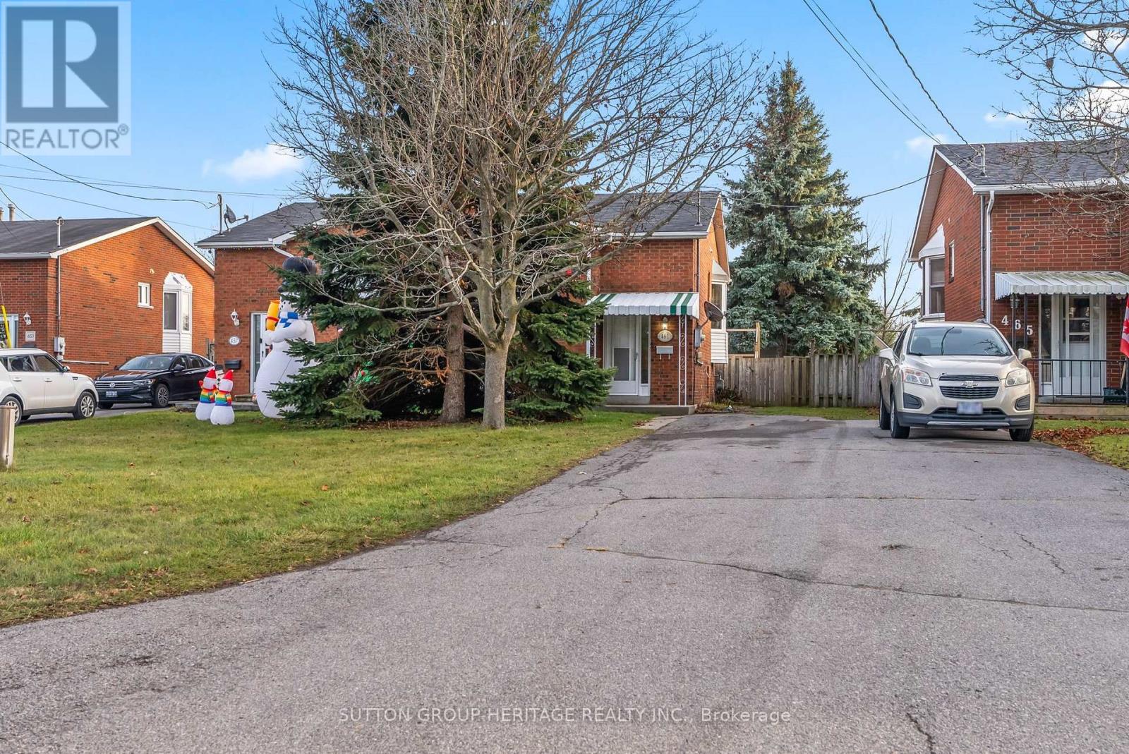 461 BURNHAM MANOR COURT, Cobourg, Ontario