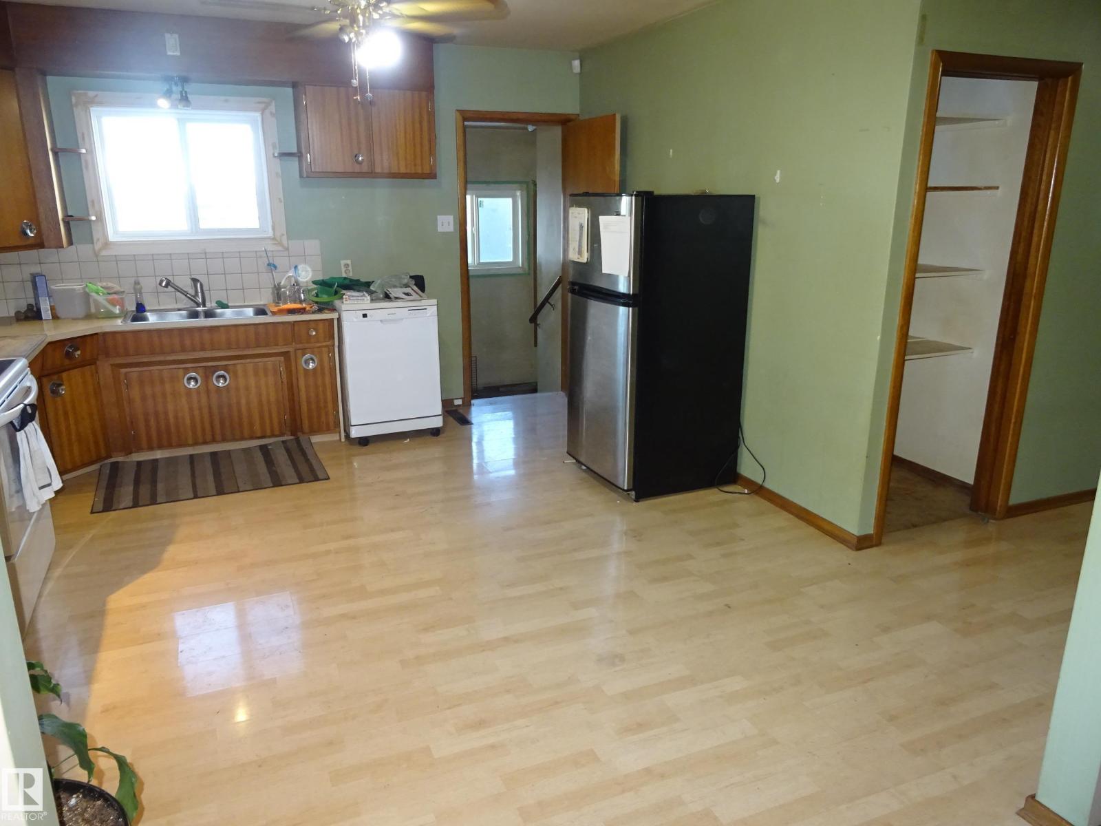 5036 52 St, Andrew, Alberta  T0B 0C0 - Photo 7 - E4461851