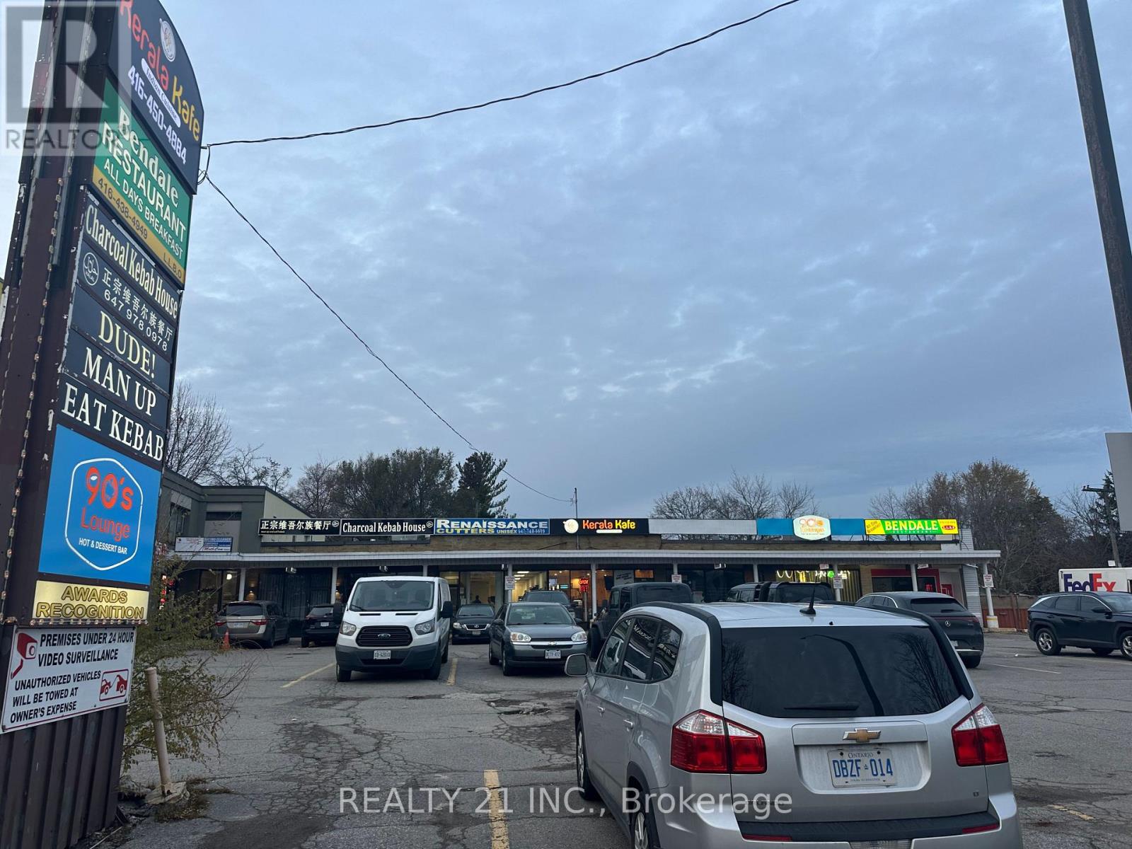 3254 Lawrence Avenue E, Toronto, Ontario  M1H 1A4 - Photo 3 - E12576012